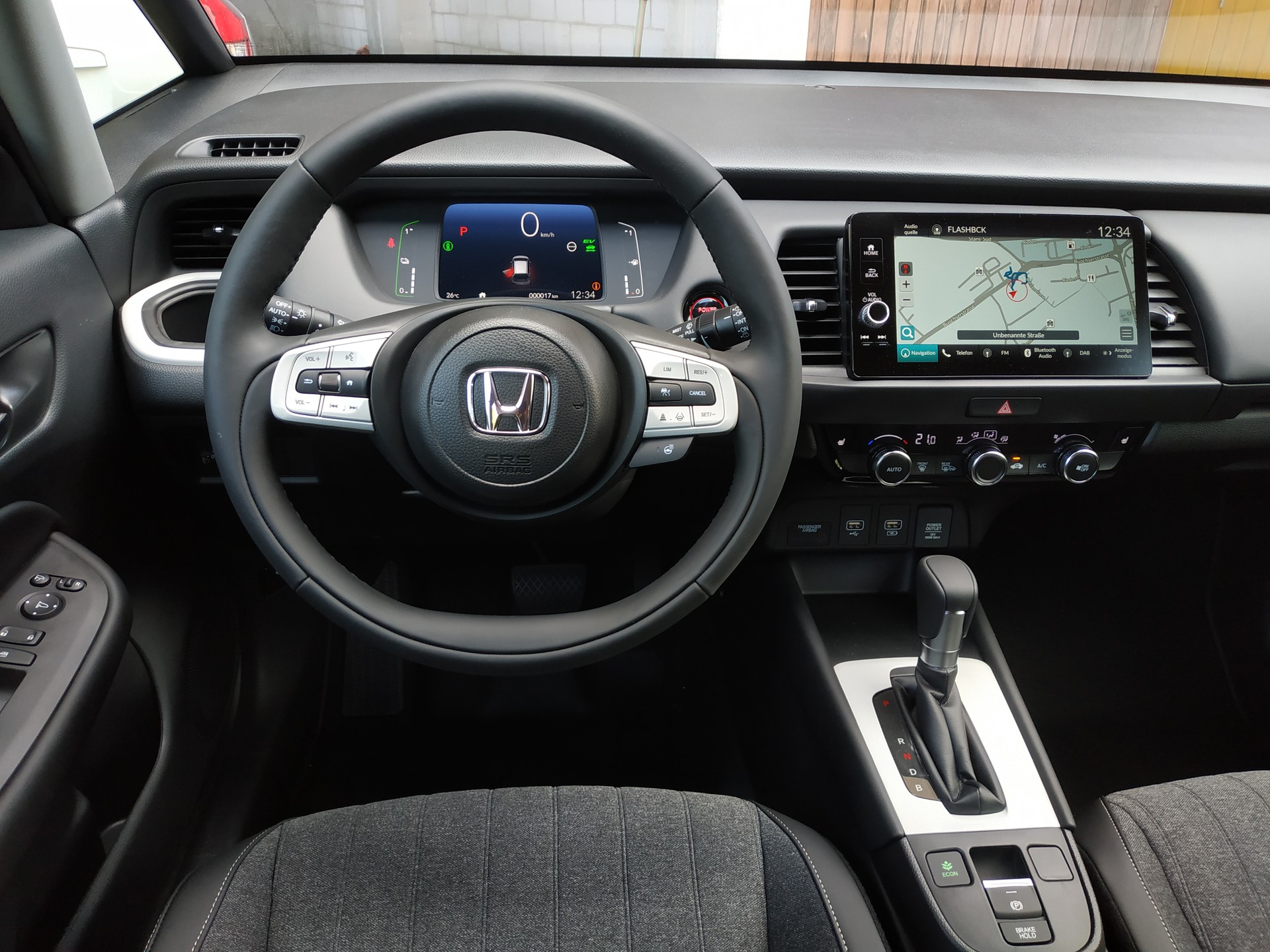HONDA Jazz 1.5i-MMD Advance E-CVT-image-9