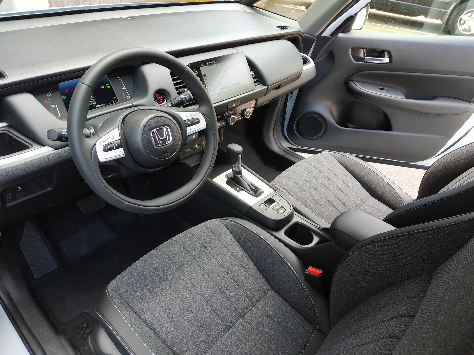 HONDA Jazz 1.5i-MMD Advance E-CVT-image-8