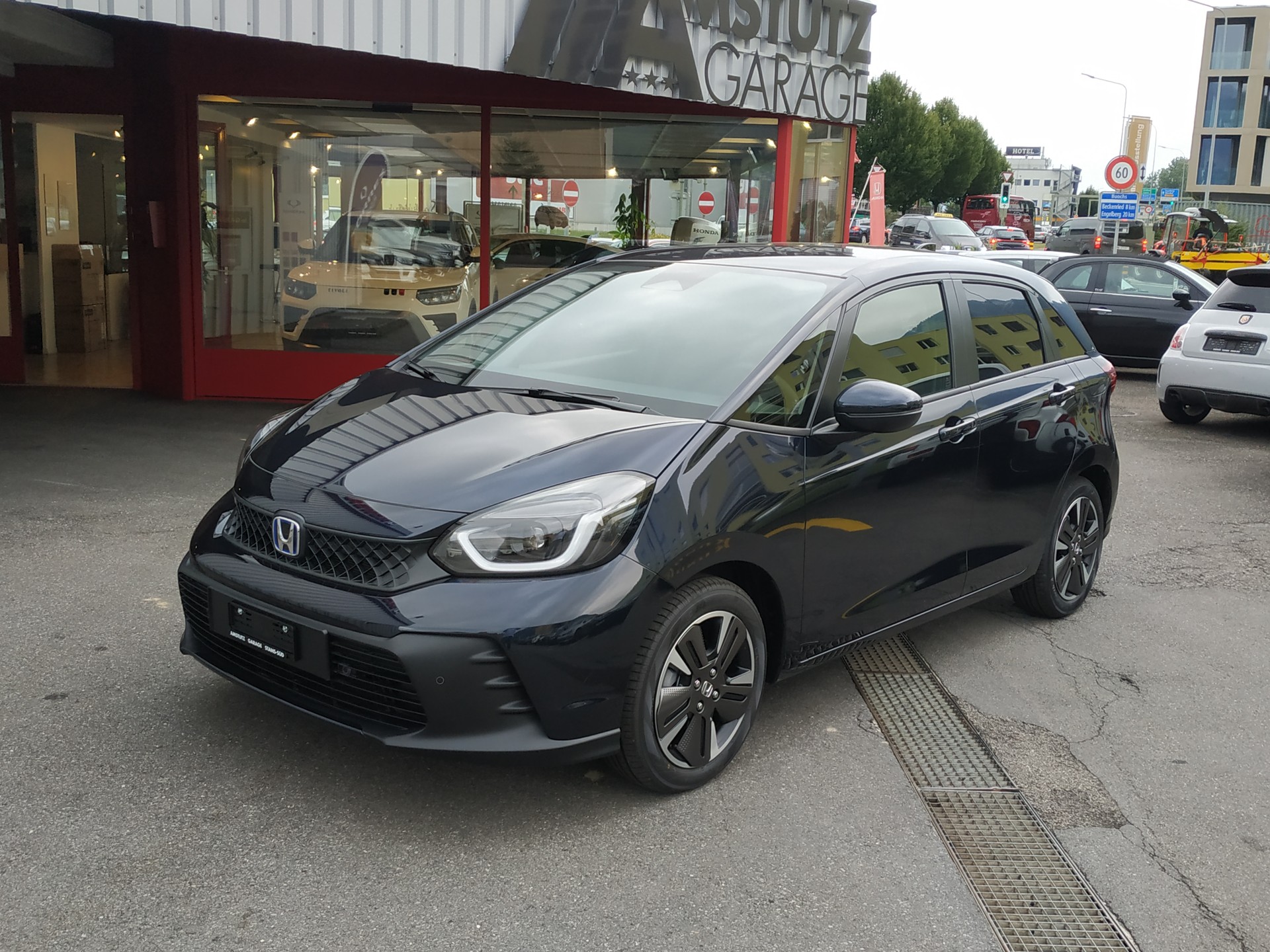 HONDA Jazz 1.5i-MMD Advance E-CVT-image-0
