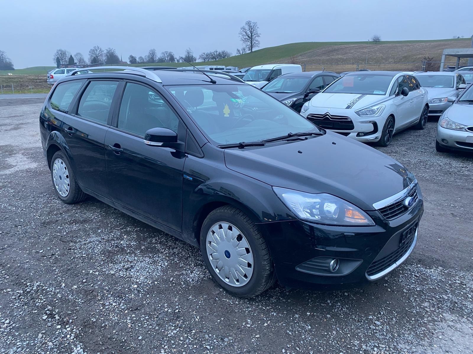 FORD Focus 2.0 TDCi Titanium PowerShift-image-1