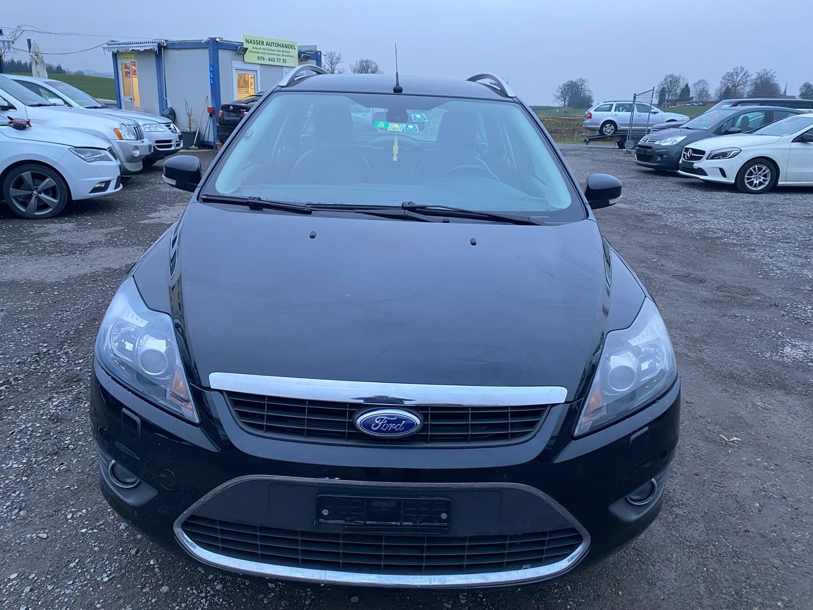 FORD Focus 2.0 TDCi Titanium PowerShift-image-2