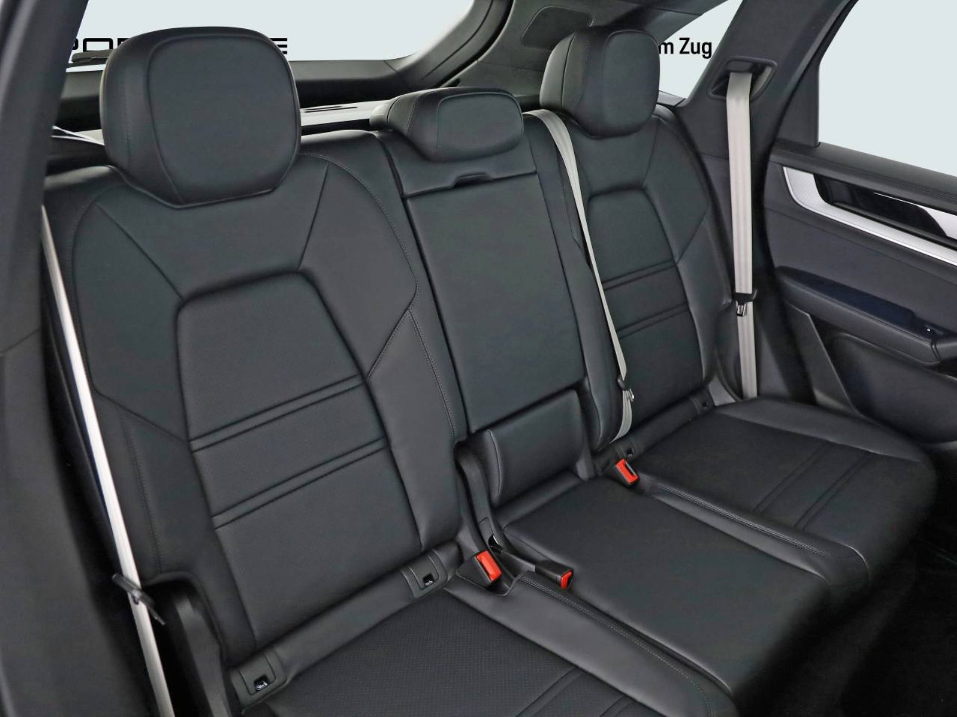 PORSCHE Cayenne S E-Hybrid-image-10