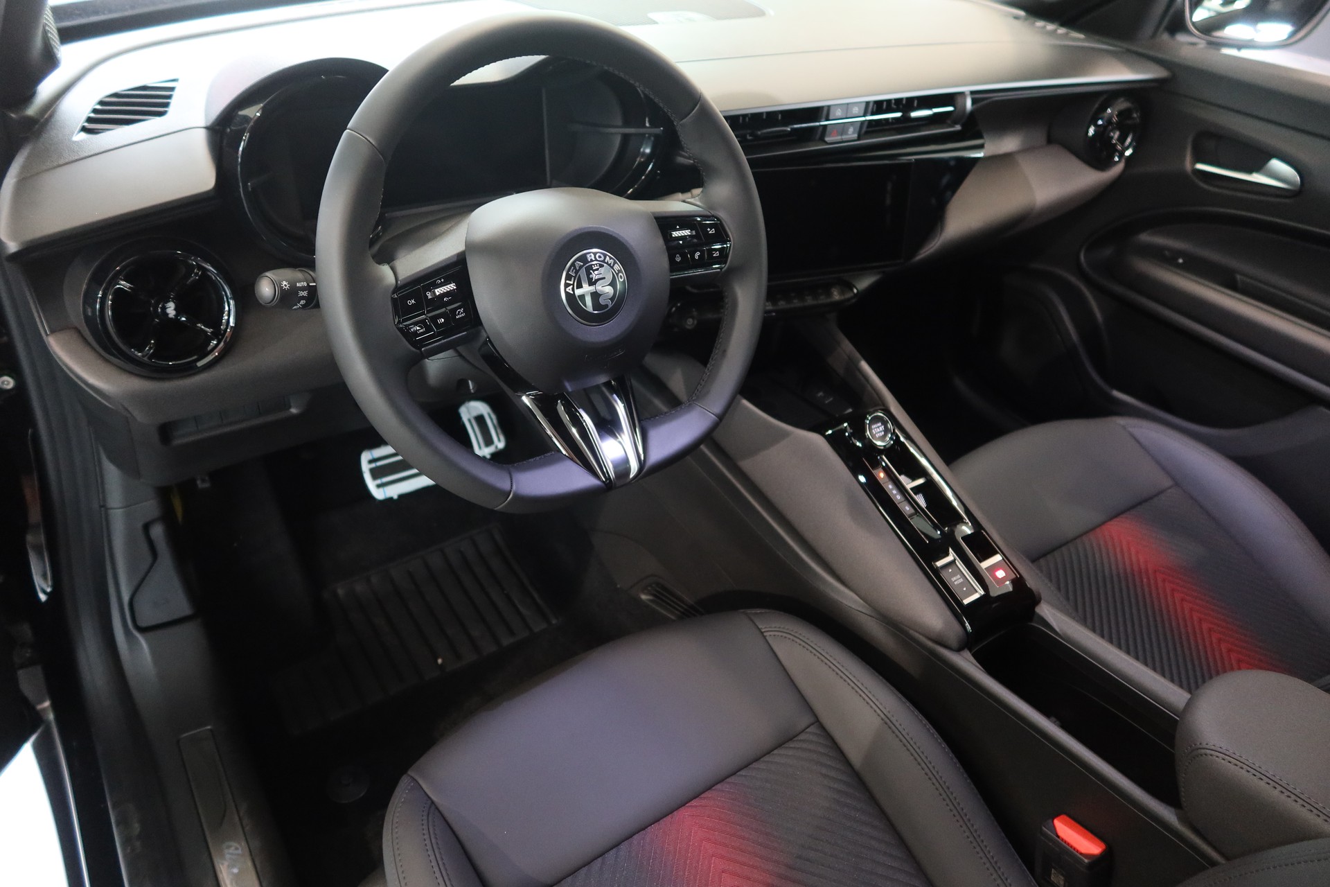ALFA ROMEO Junior 156 54kWh Speciale-image-10
