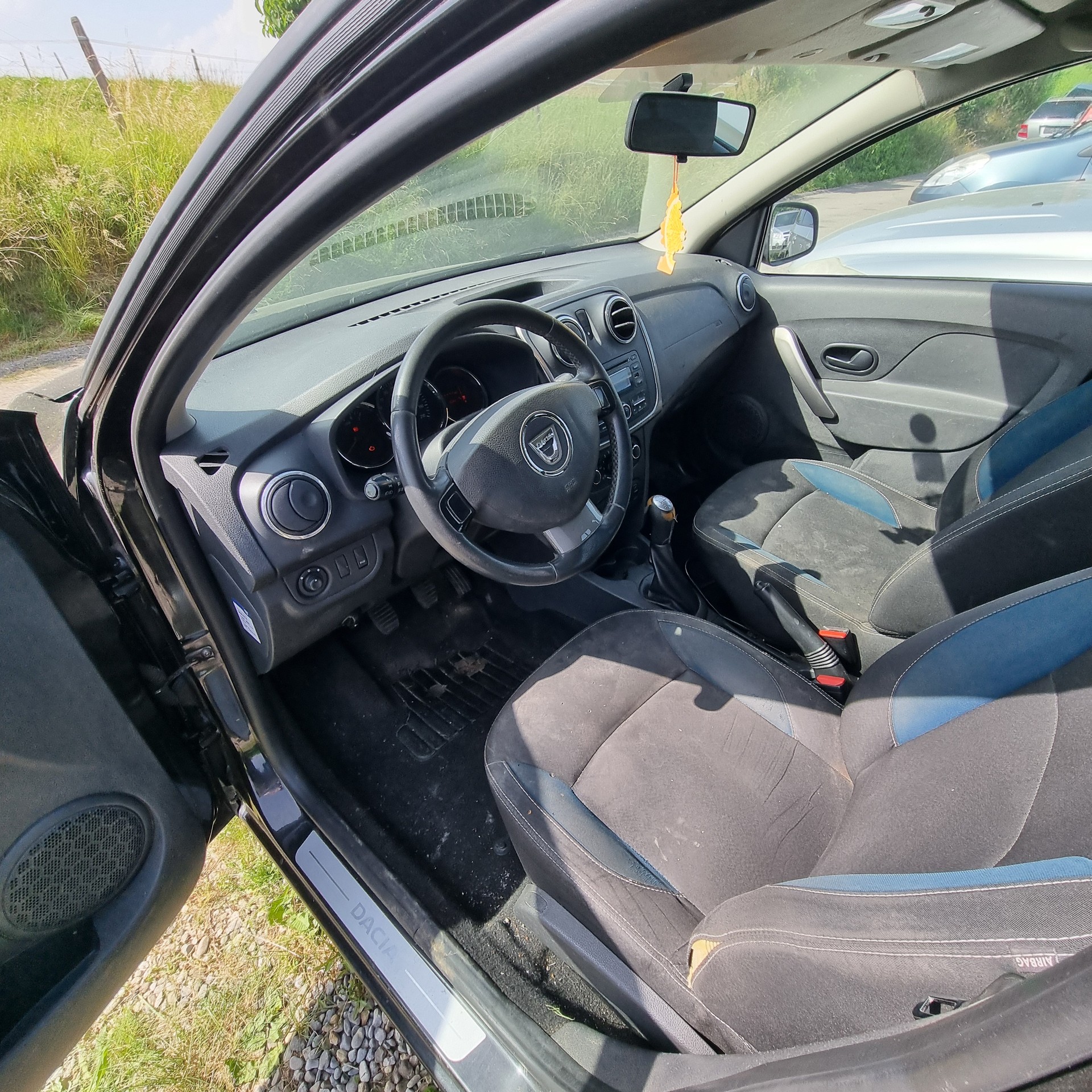 DACIA Sandero Tce 90 Ambiance-image-5