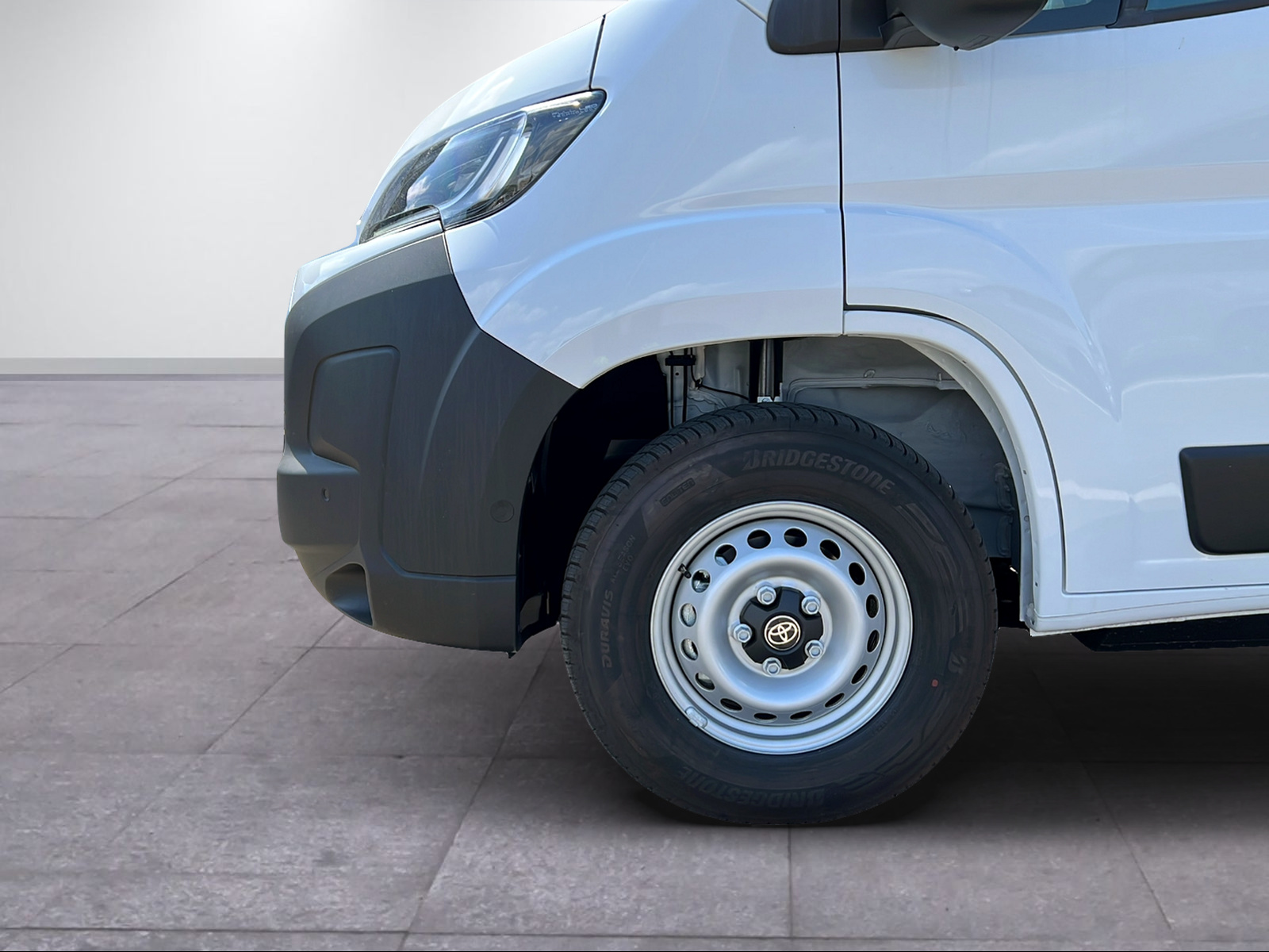 TOYOTA PROACE MAX Van 3.5 L3H2 110 kWh Advanced Heavy-showroom-element-2