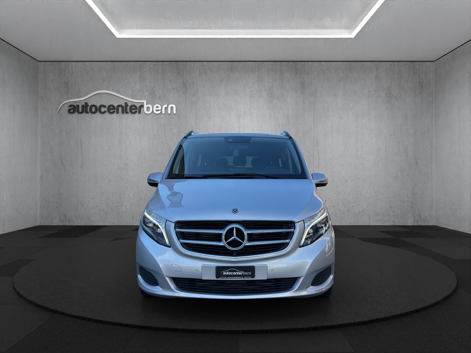 MERCEDES-BENZ V 250 d lang 4Matic 7G-Tronic-image-1
