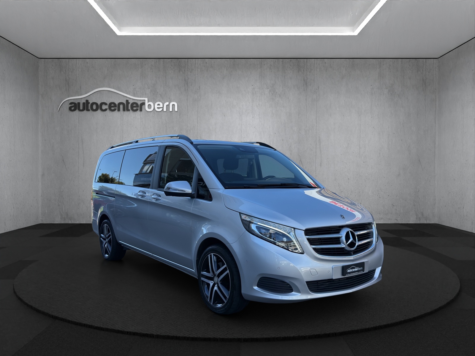 MERCEDES-BENZ V 250 d lang 4Matic 7G-Tronic-image-0