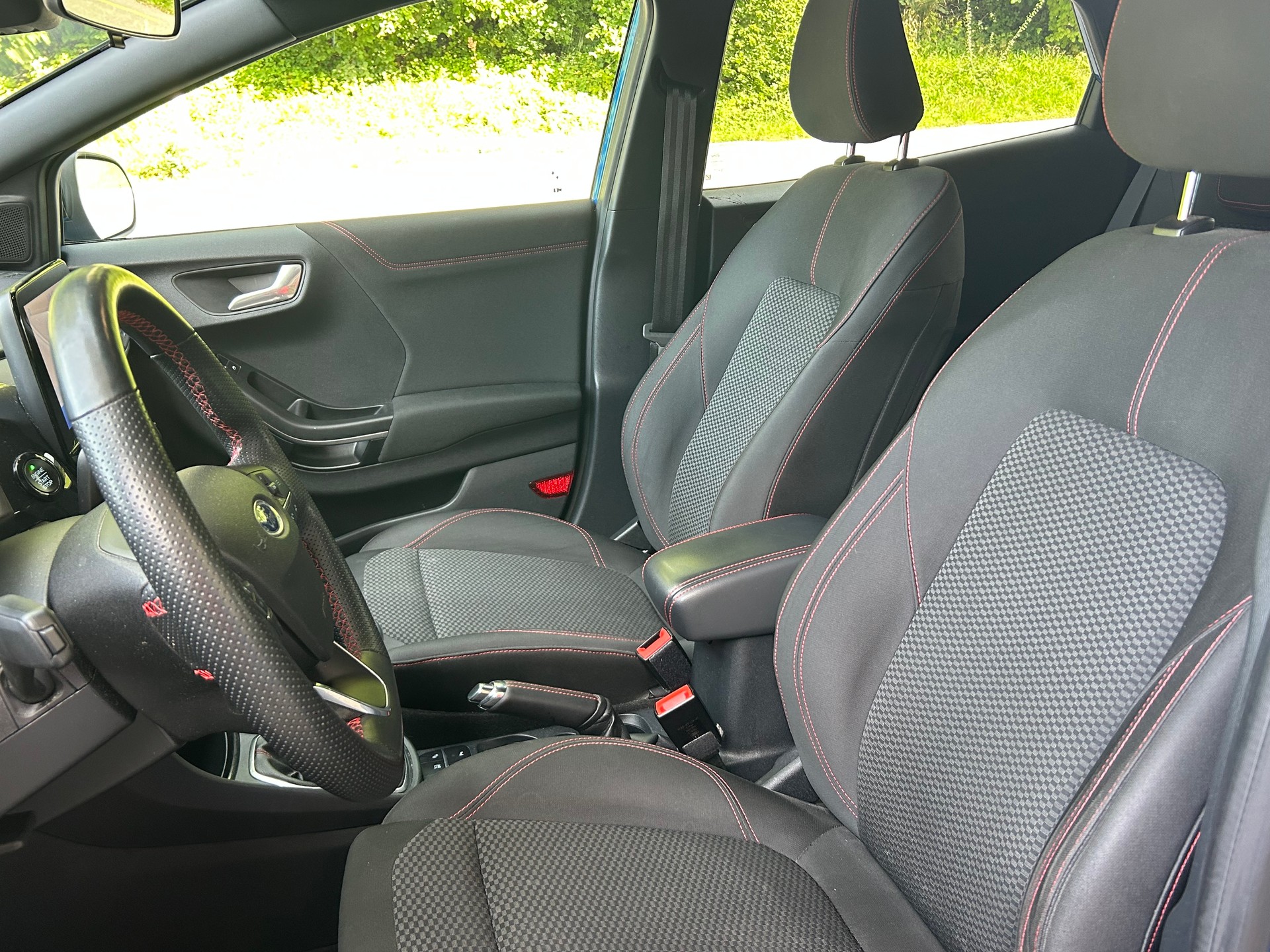 FORD Puma 1.0 MHEV ST-Line-image-11