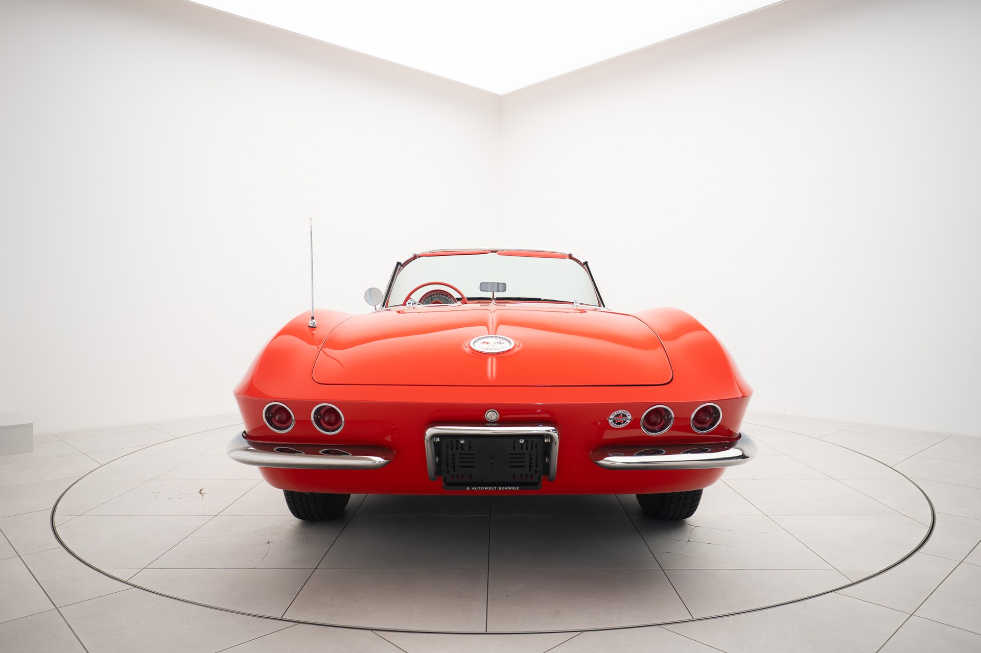 CHEVROLET Corvette C1-image-3