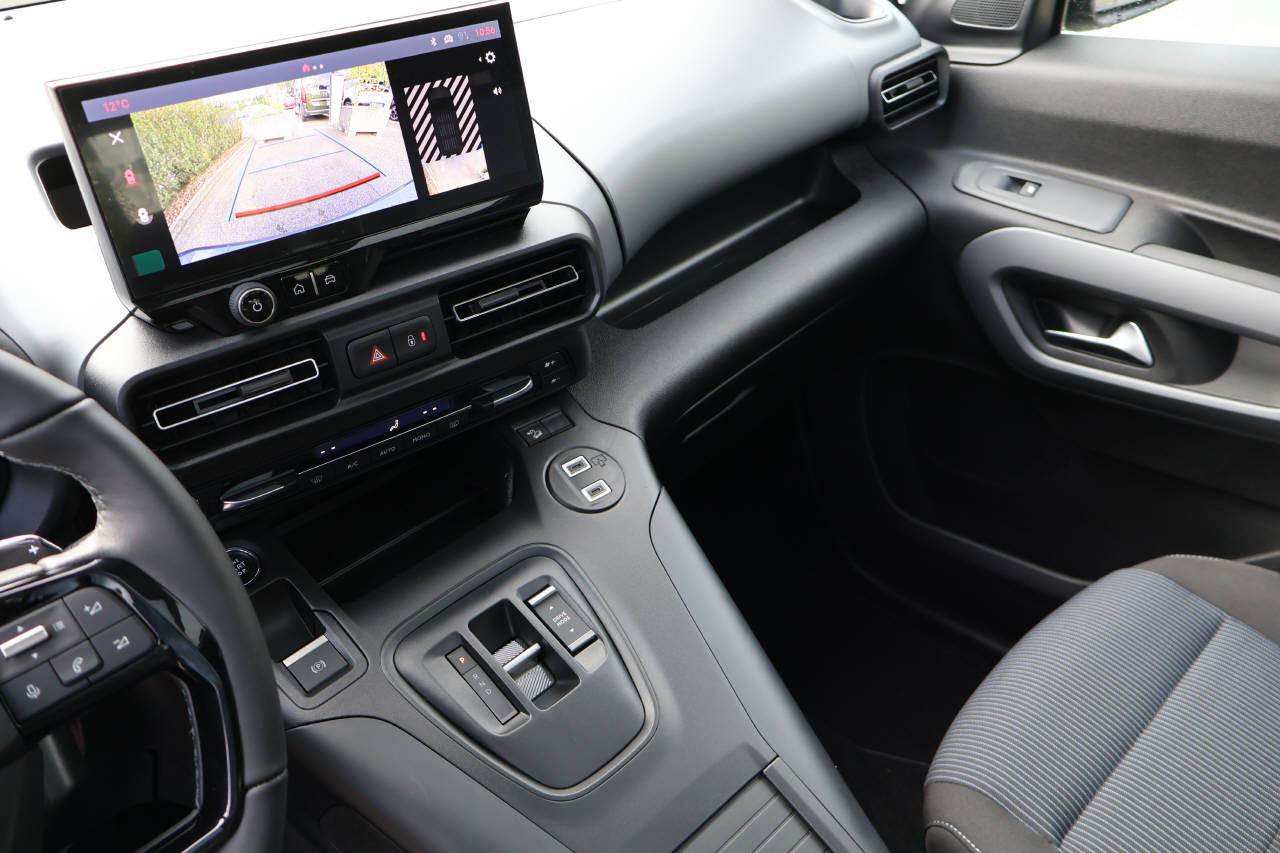 FIAT E-Doblo Lounge-image-12