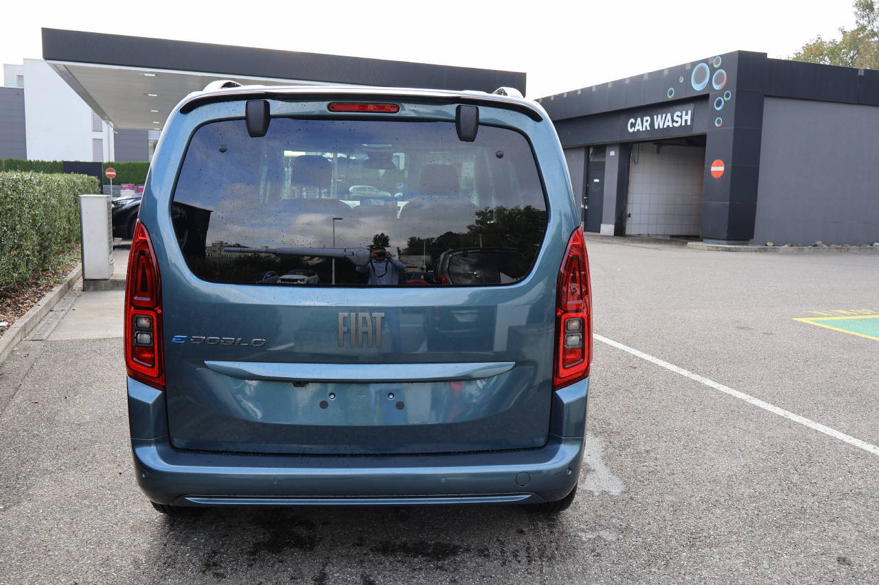 FIAT E-Doblo Lounge-image-3
