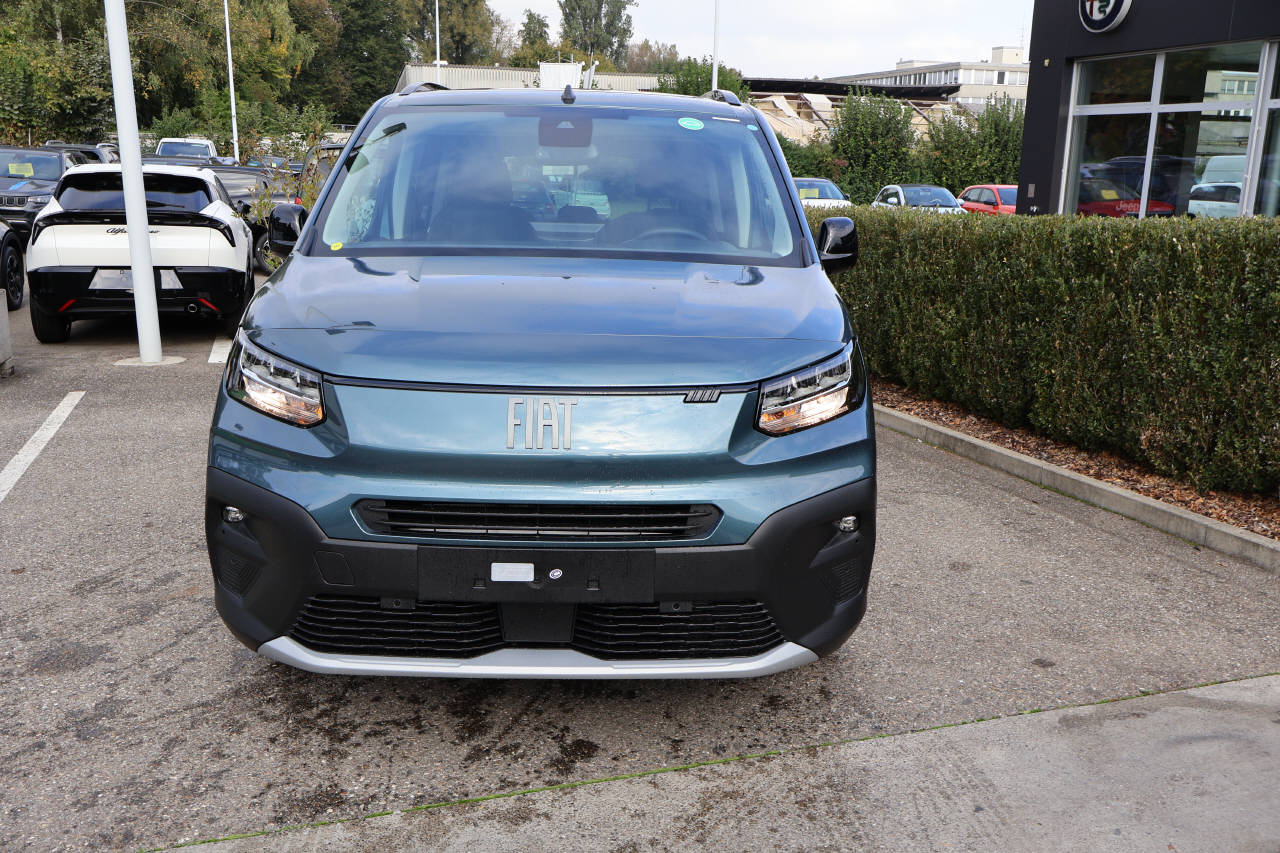 FIAT E-Doblo Lounge-image-8