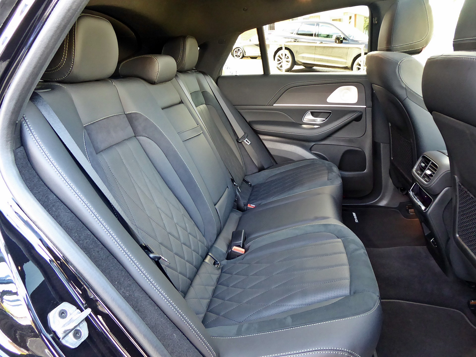 MERCEDES-BENZ GLE Coupé 63 S AMG 4Matic+ Speedshift-image-6