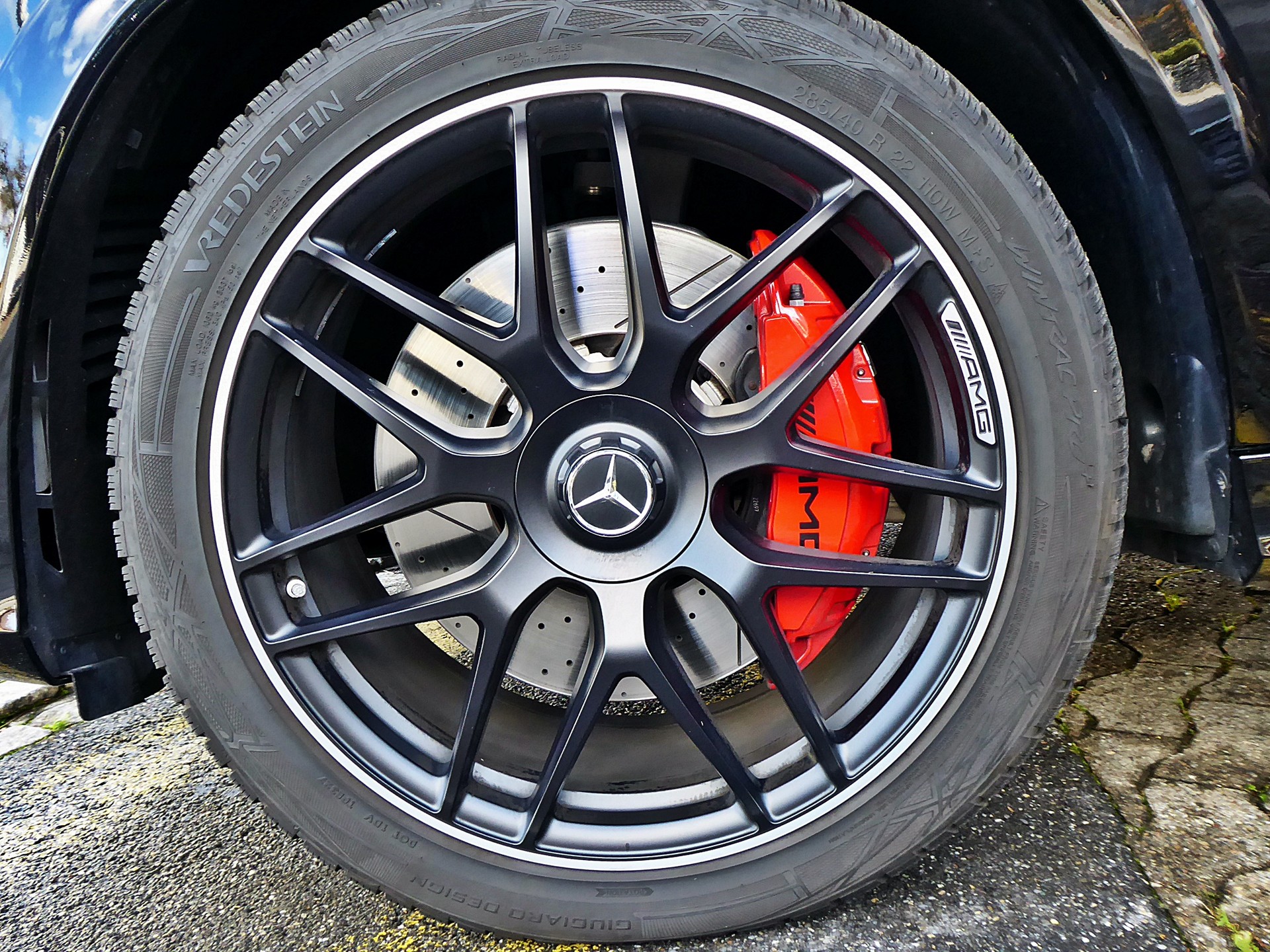 MERCEDES-BENZ GLE Coupé 63 S AMG 4Matic+ Speedshift-image-14