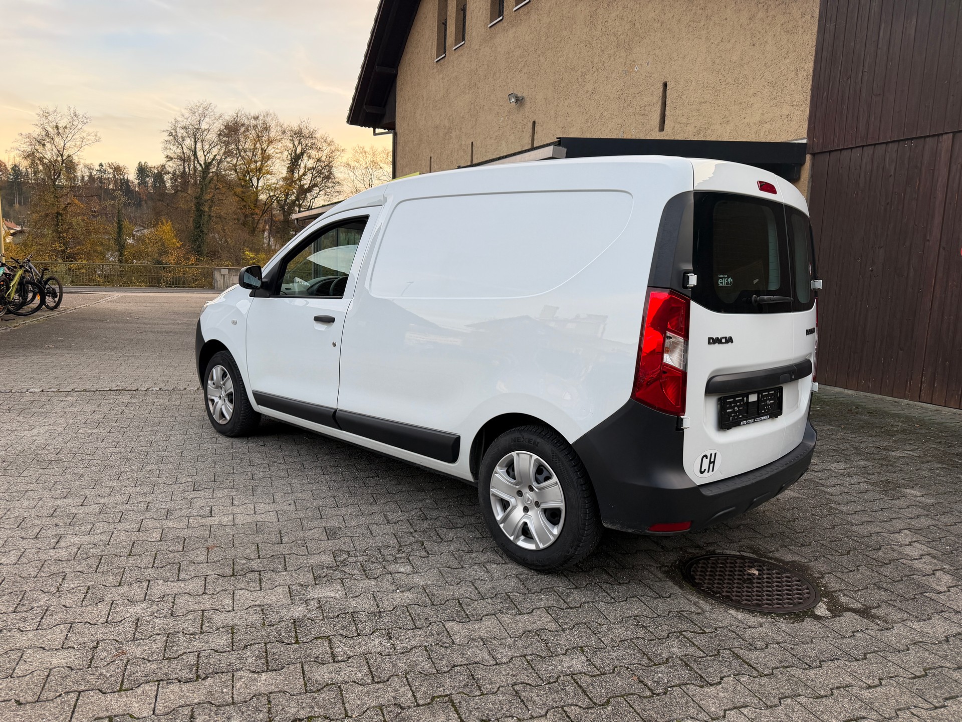 DACIA Dokker Van dCi 90 S&S Ambiance-image-5