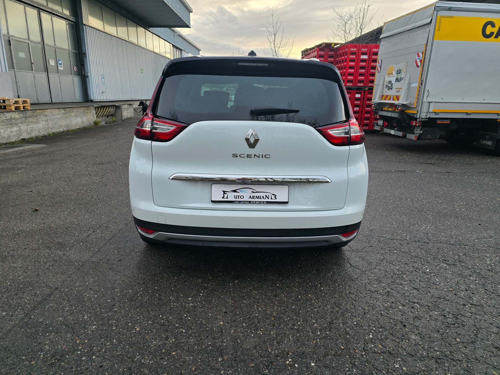 RENAULT Grand Scénic 1.6 dCi Bose EDC-image-3