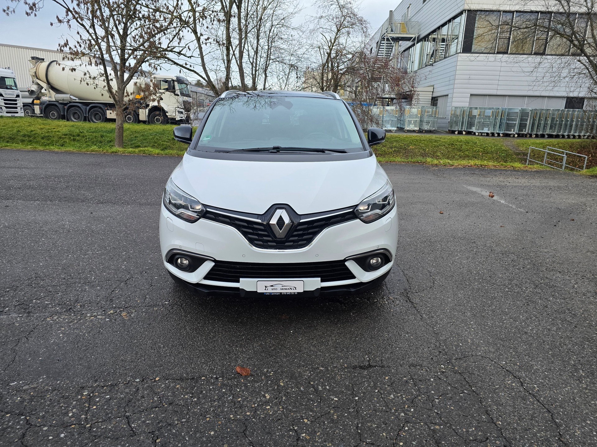 RENAULT Grand Scénic 1.6 dCi Bose EDC-image-0