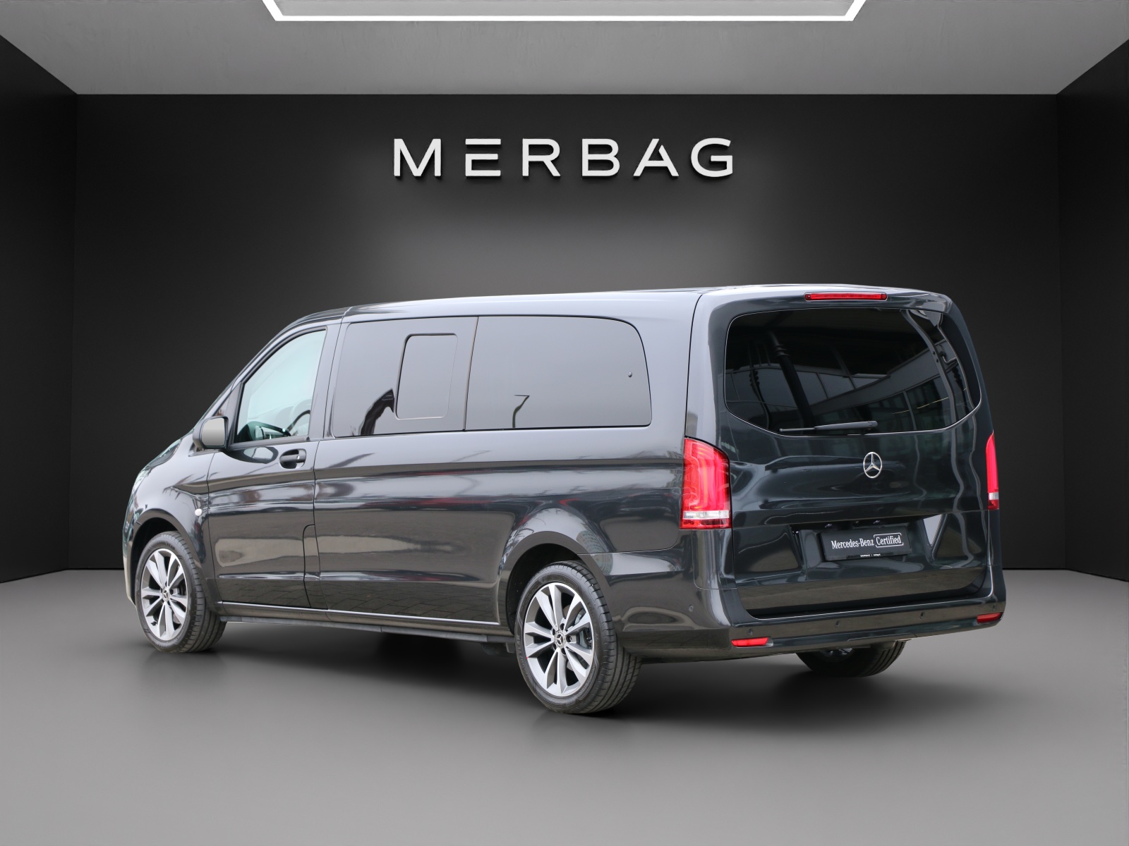 MERCEDES-BENZ Vito 124 CDI EL Base A 4M-image-2