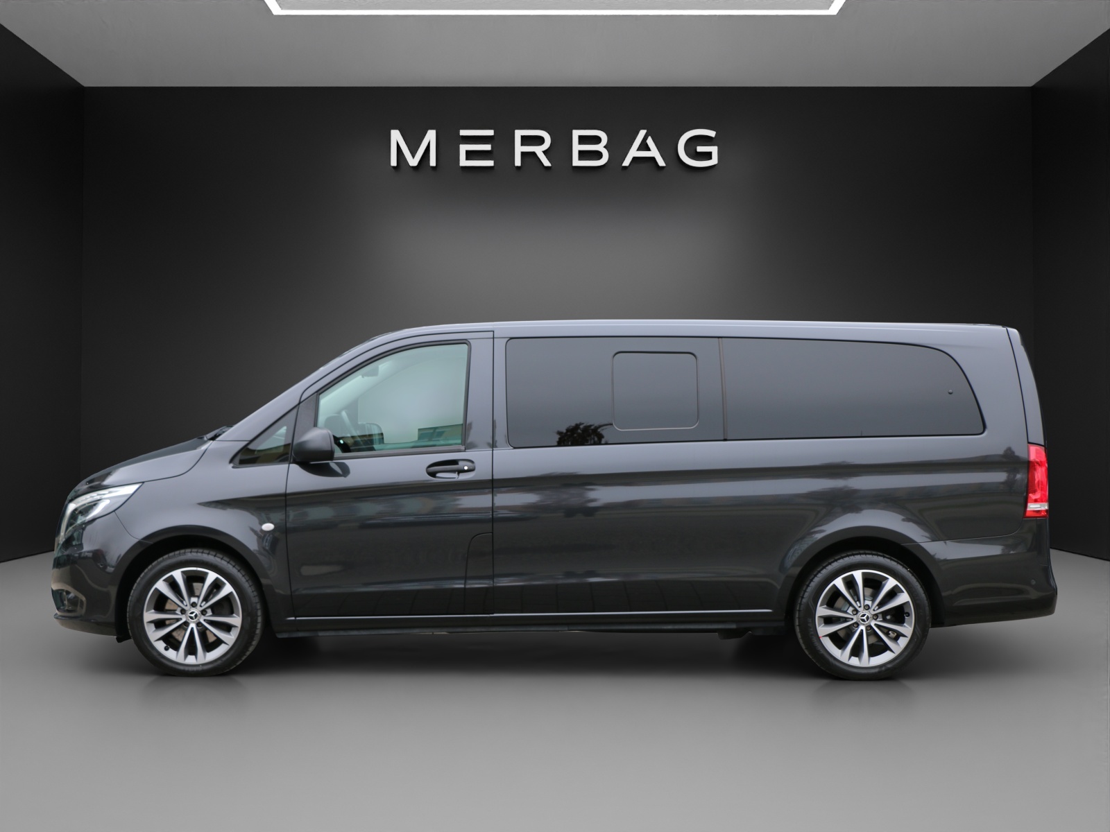 MERCEDES-BENZ Vito 124 CDI EL Base A 4M-image-1