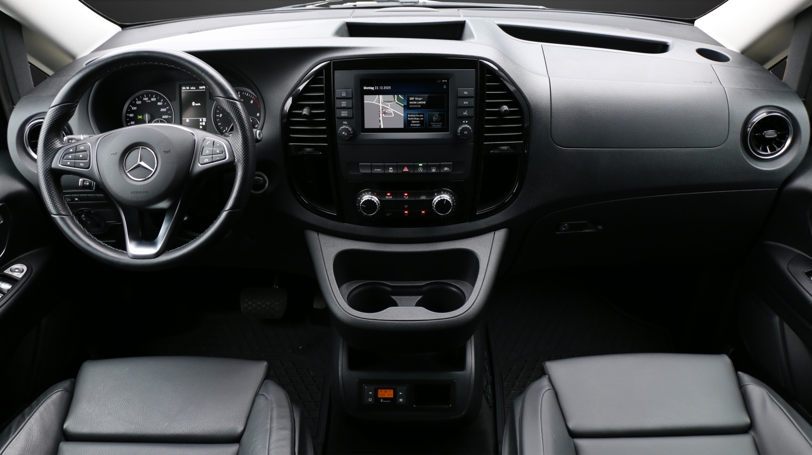 MERCEDES-BENZ Vito 124 CDI EL Base A 4M-image-4