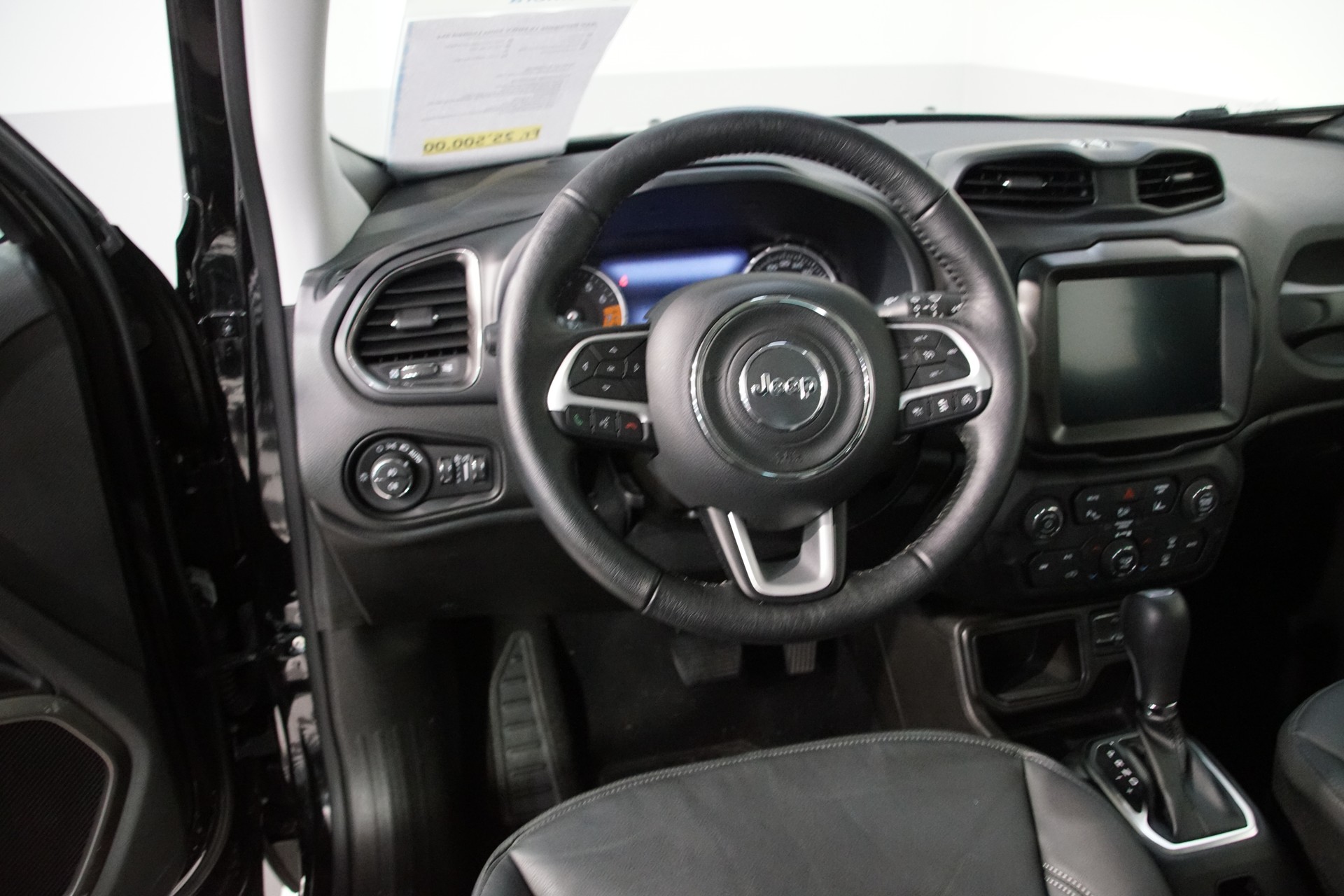 JEEP Renegade 1.5 MHEV Swiss Limited Sky-image-15