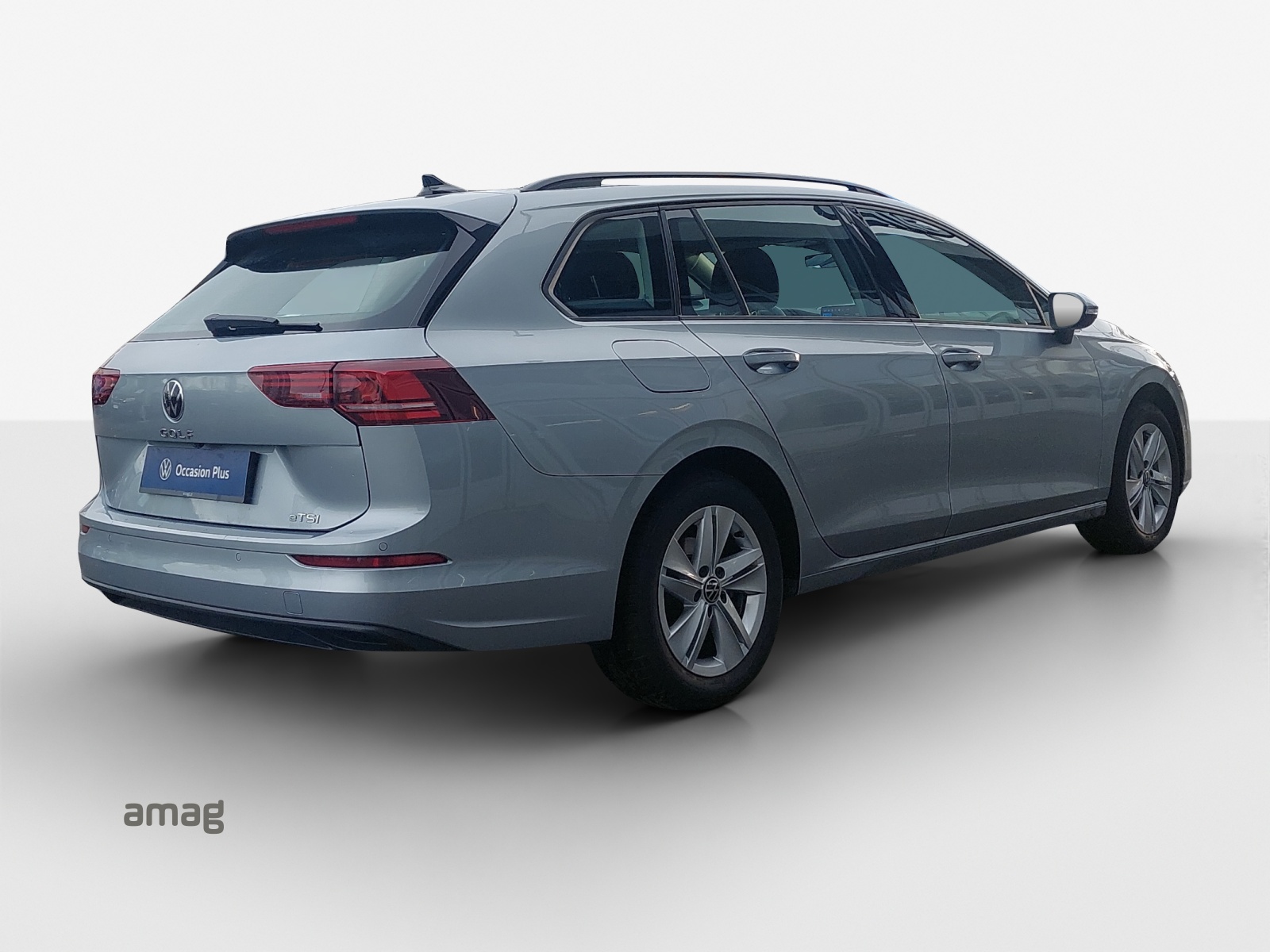 VW Golf Variant 1.5 eTSI mHEV Life-image-4