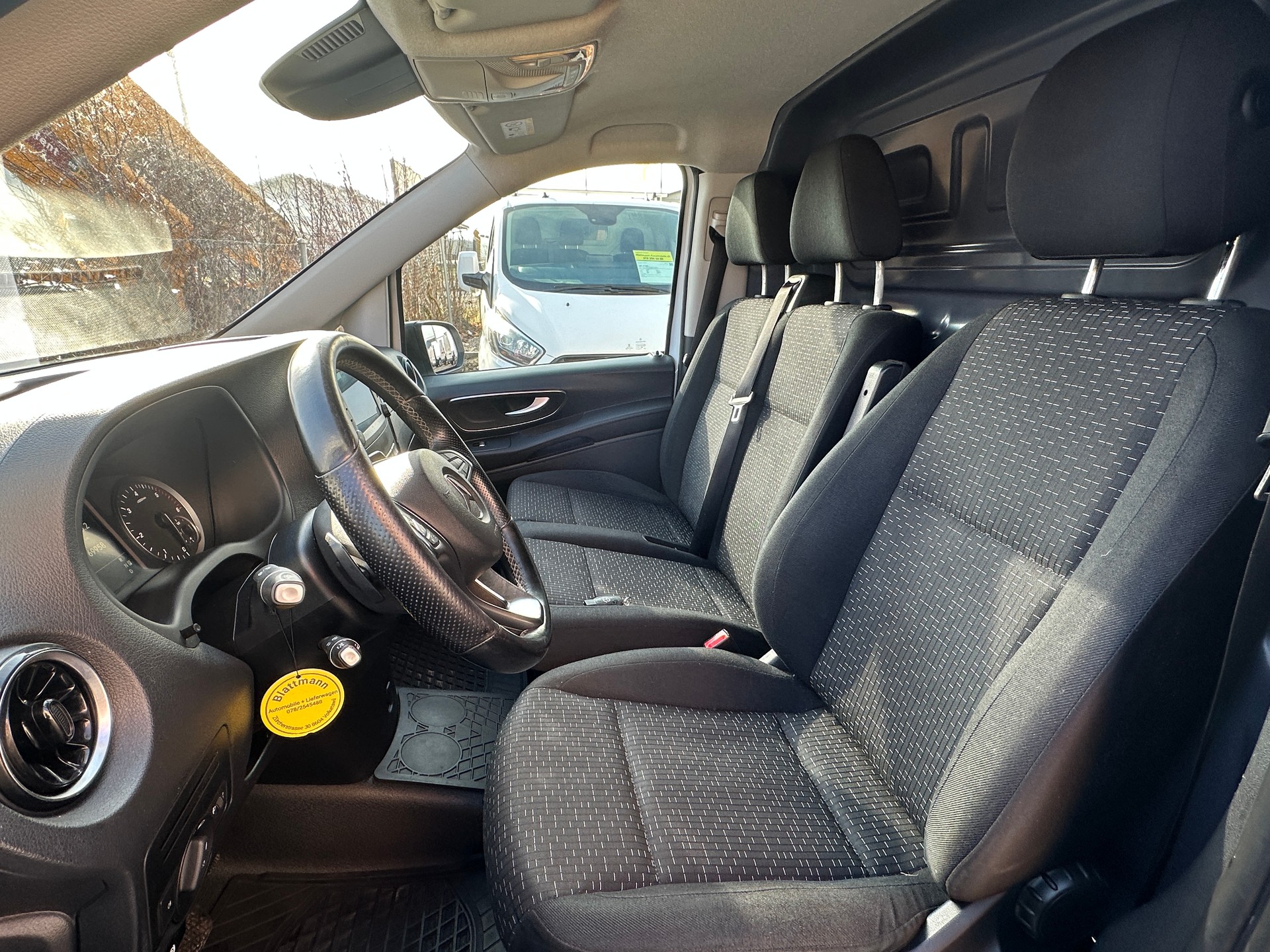 MERCEDES-BENZ Vito 114 CDI Extralang 9G-Tronic Base-image-5