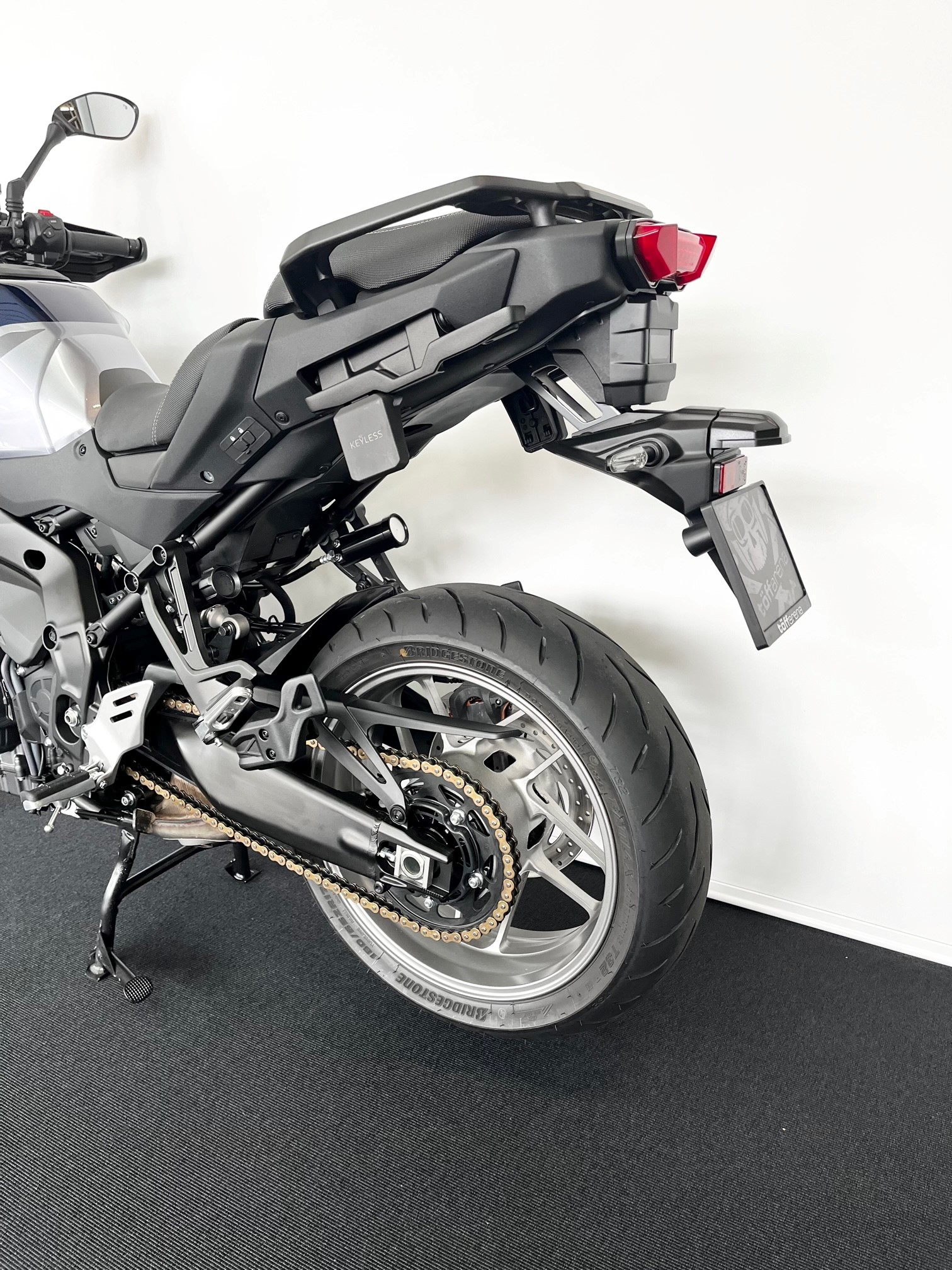 YAMAHA Tracer 9 GT+ Y-AMT-showroom-element-3