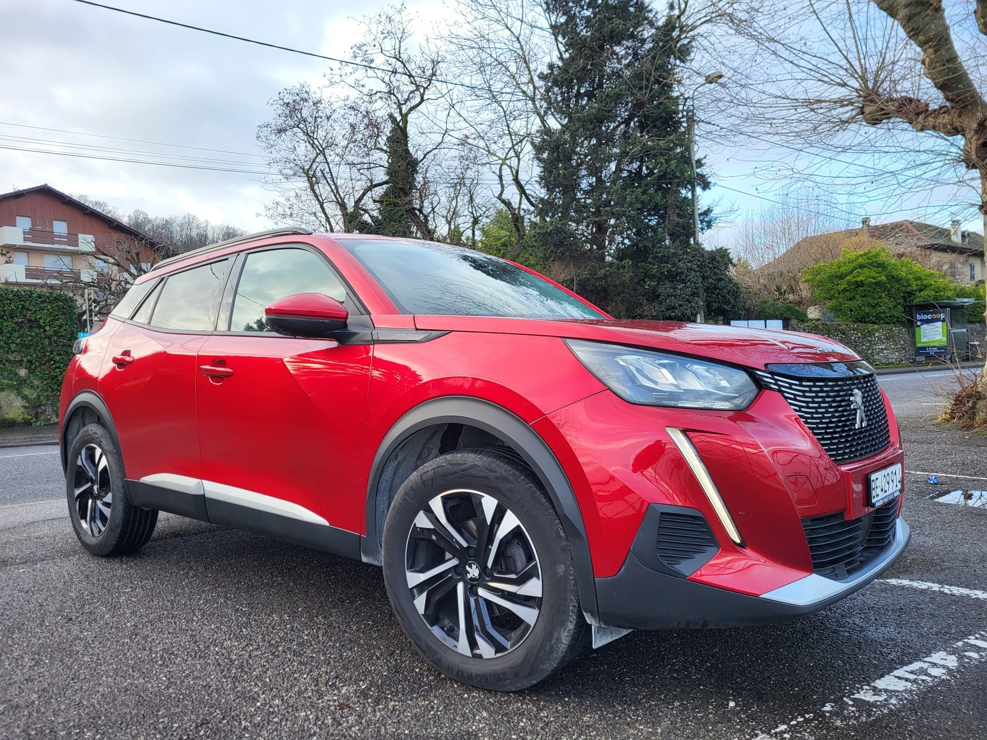 PEUGEOT 2008 1.2 PureTech 130 Allure 2022-image-5