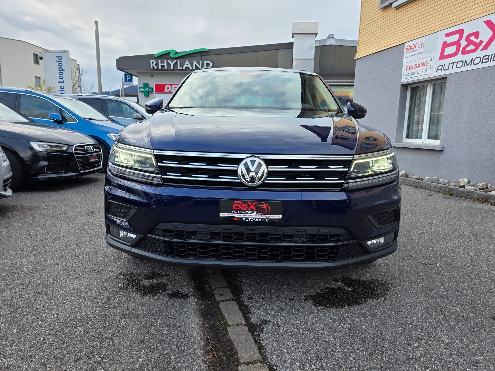 VW Tiguan 2.0TSI Comfortline 4Motion DSG-image-11