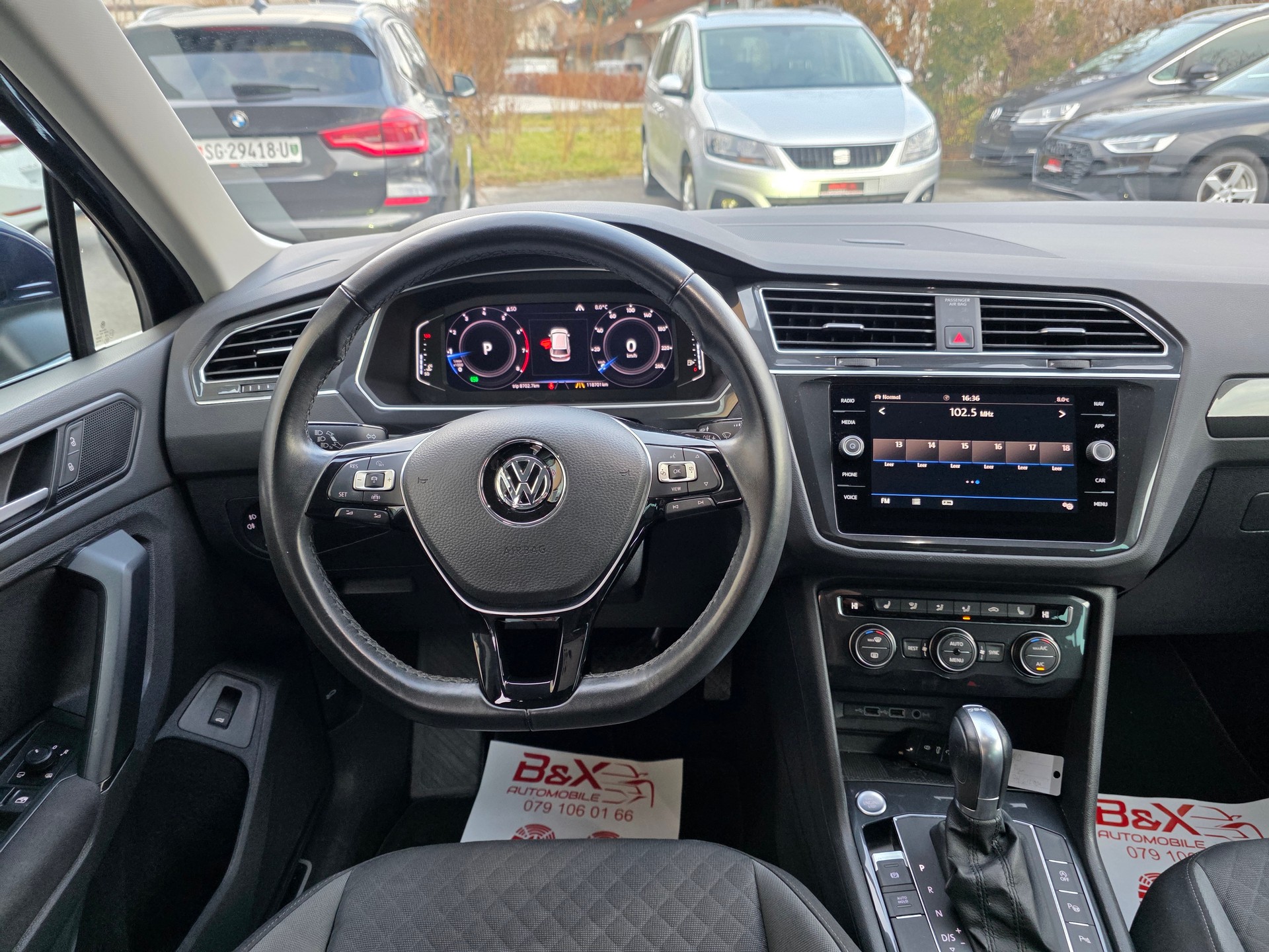 VW Tiguan 2.0TSI Comfortline 4Motion DSG-image-13
