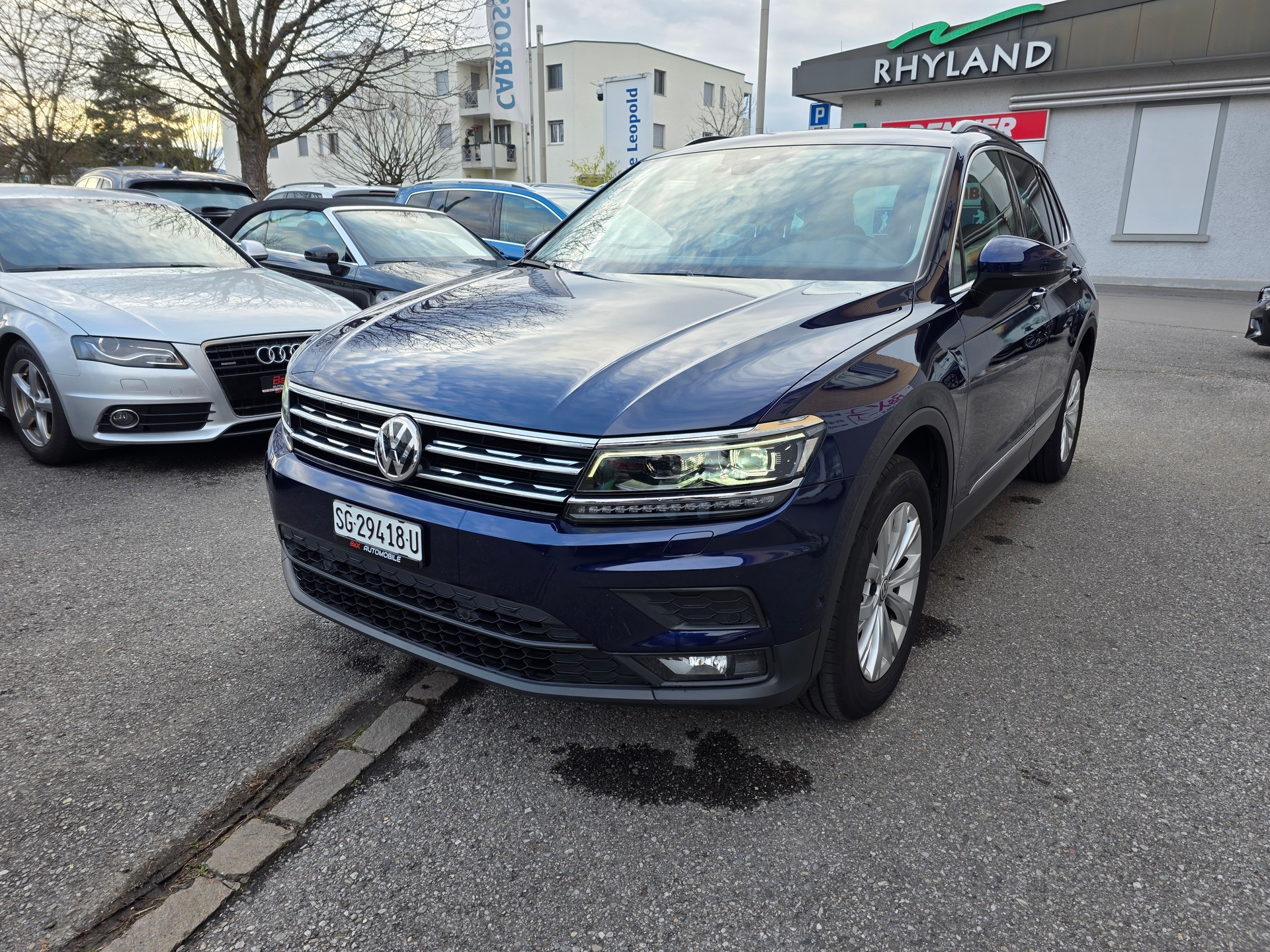 VW Tiguan 2.0TSI Comfortline 4Motion DSG-image-8