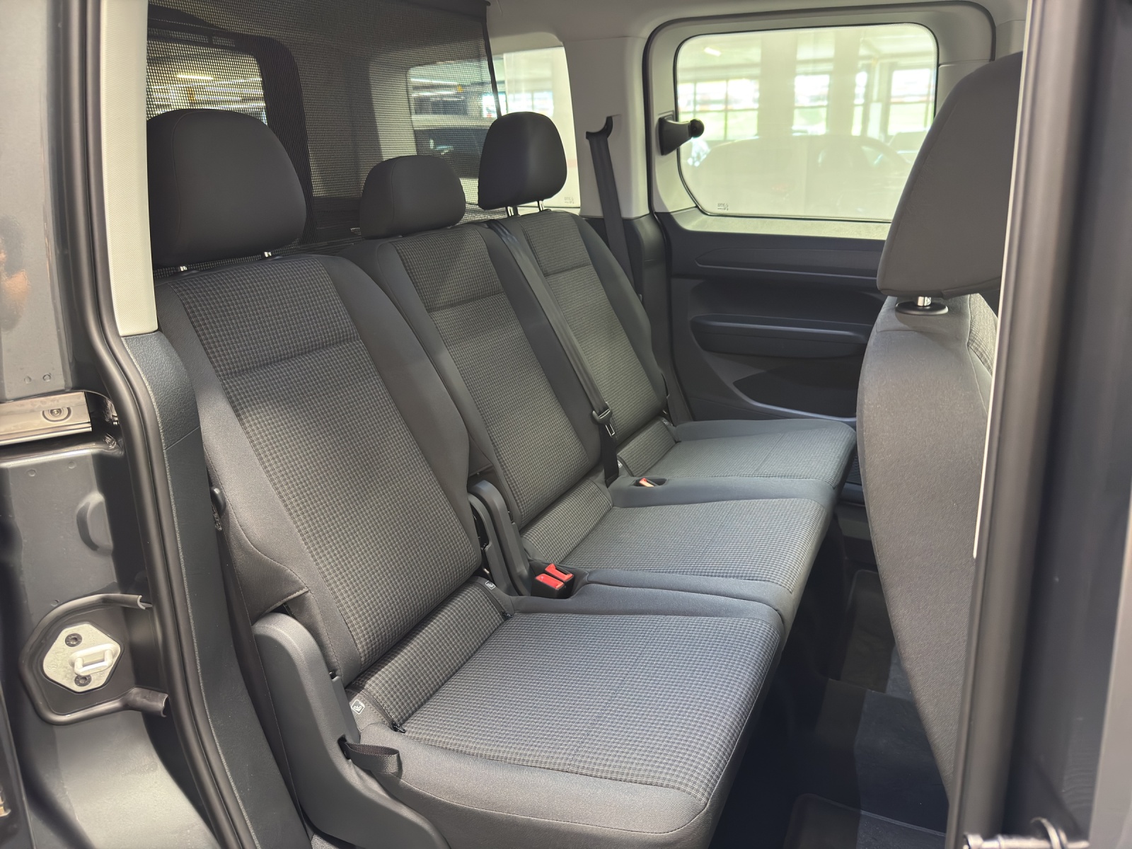 VW Caddy 1.5 TSI eHybrid Liberty DSG-image-9