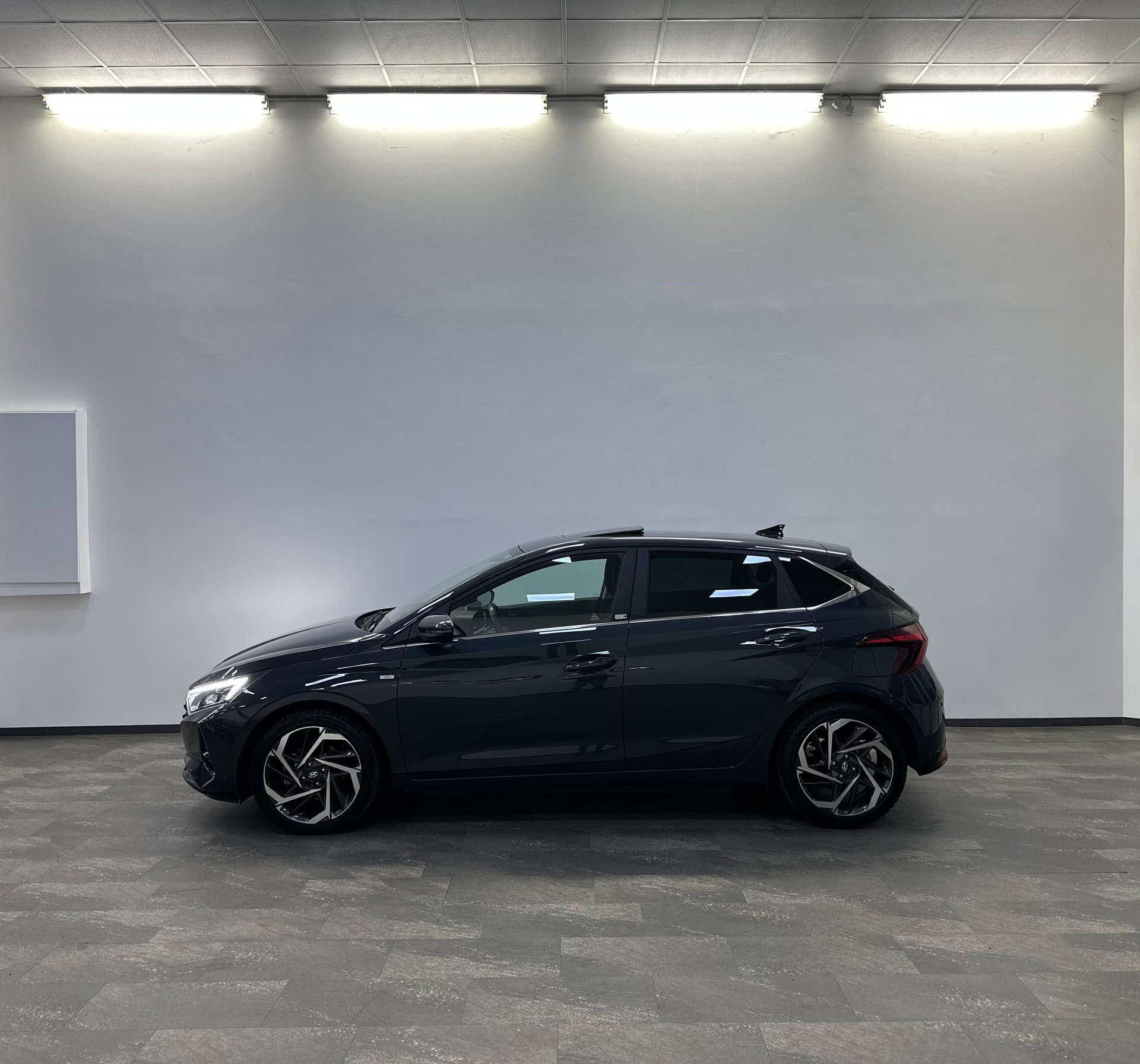 HYUNDAI i20 1.0 T-GDi Vertex 48V MH DCT-image-2