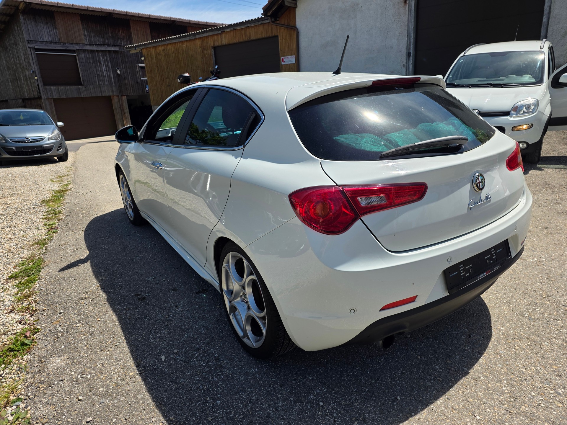 ALFA ROMEO Giulietta 1.4 MultiAir Distinctive TCT-image-4