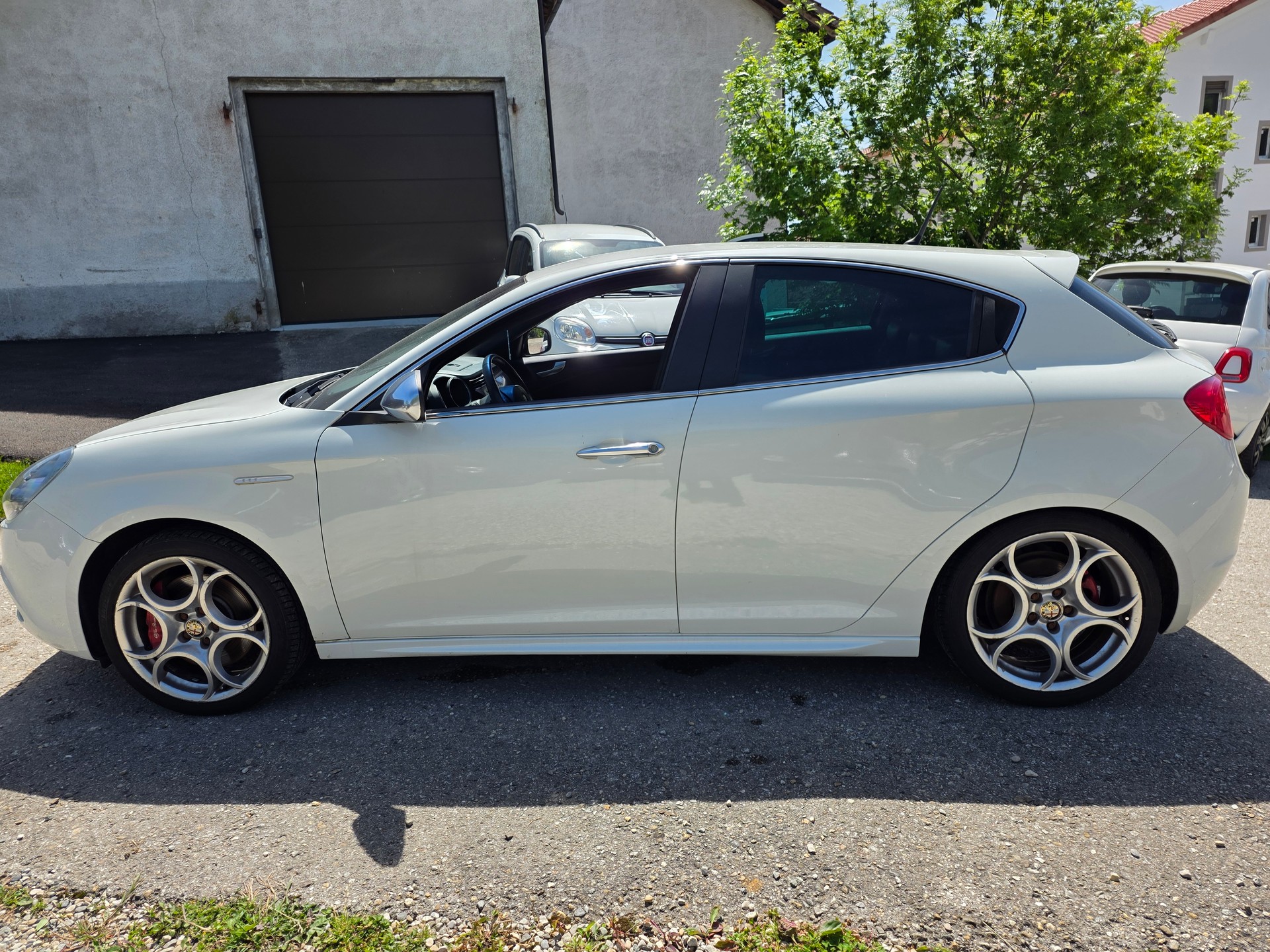 ALFA ROMEO Giulietta 1.4 MultiAir Distinctive TCT-image-5