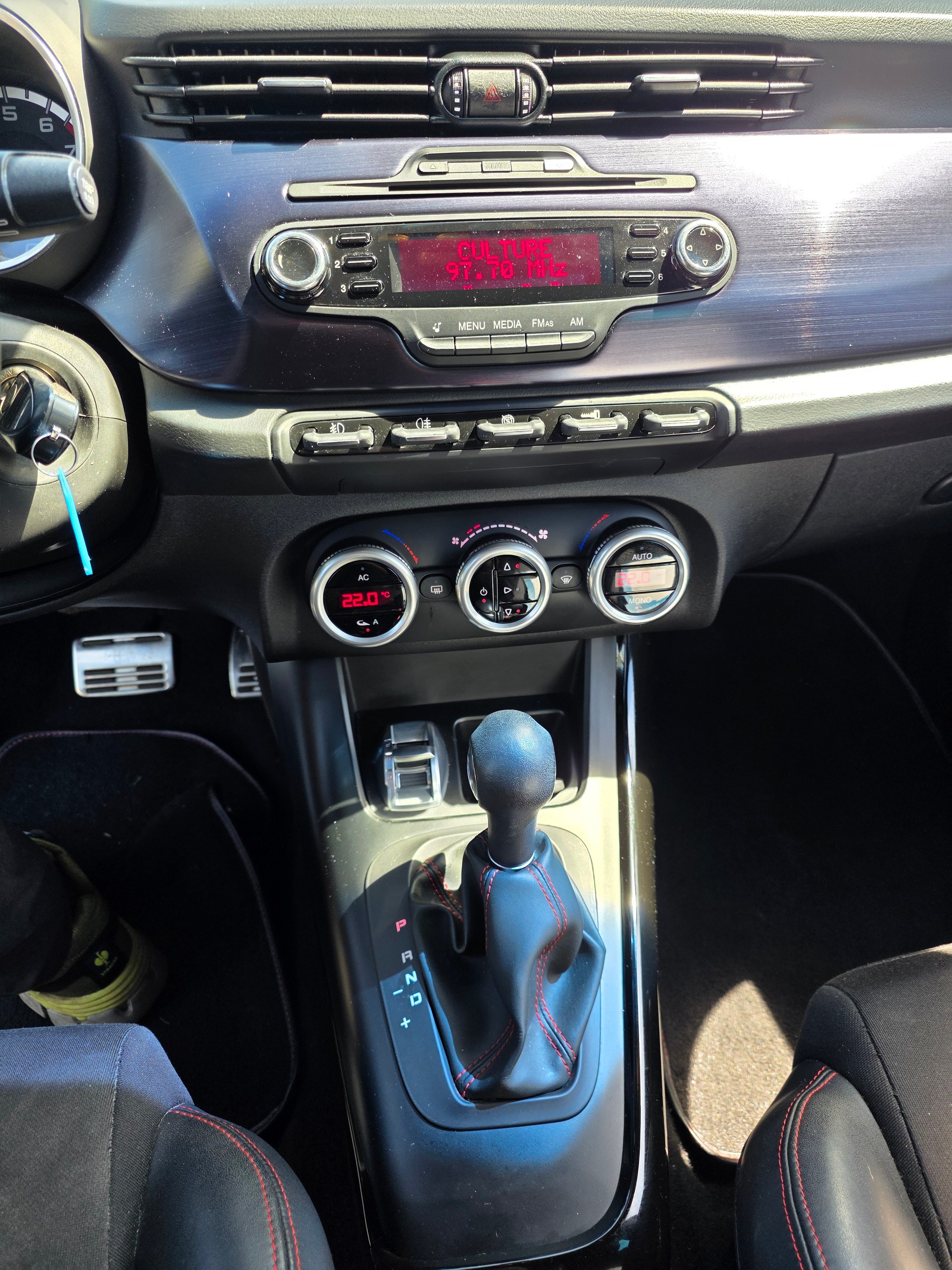 ALFA ROMEO Giulietta 1.4 MultiAir Distinctive TCT-image-8