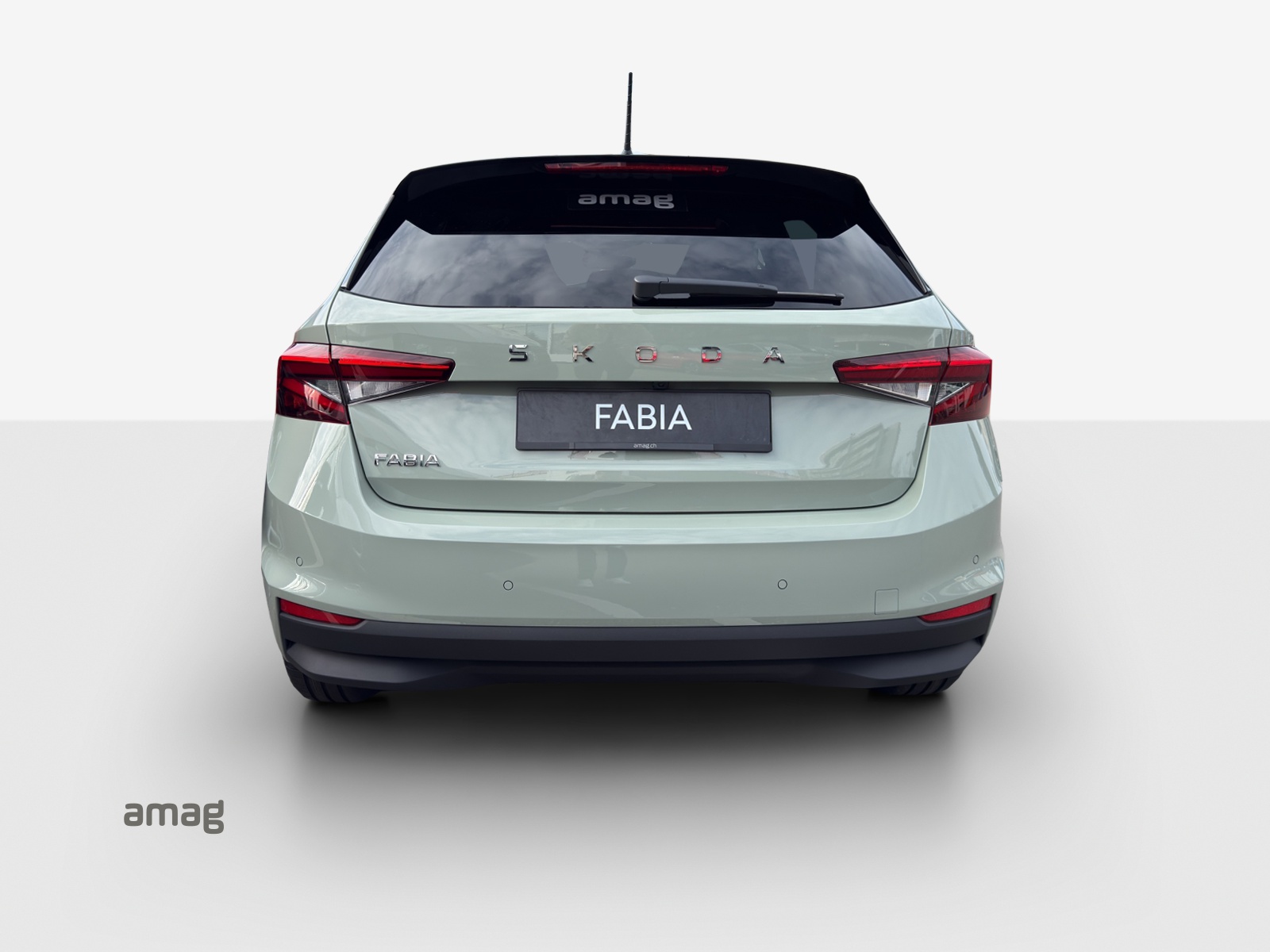 SKODA Fabia 1.5 TSI Dynamic DSG-image-1