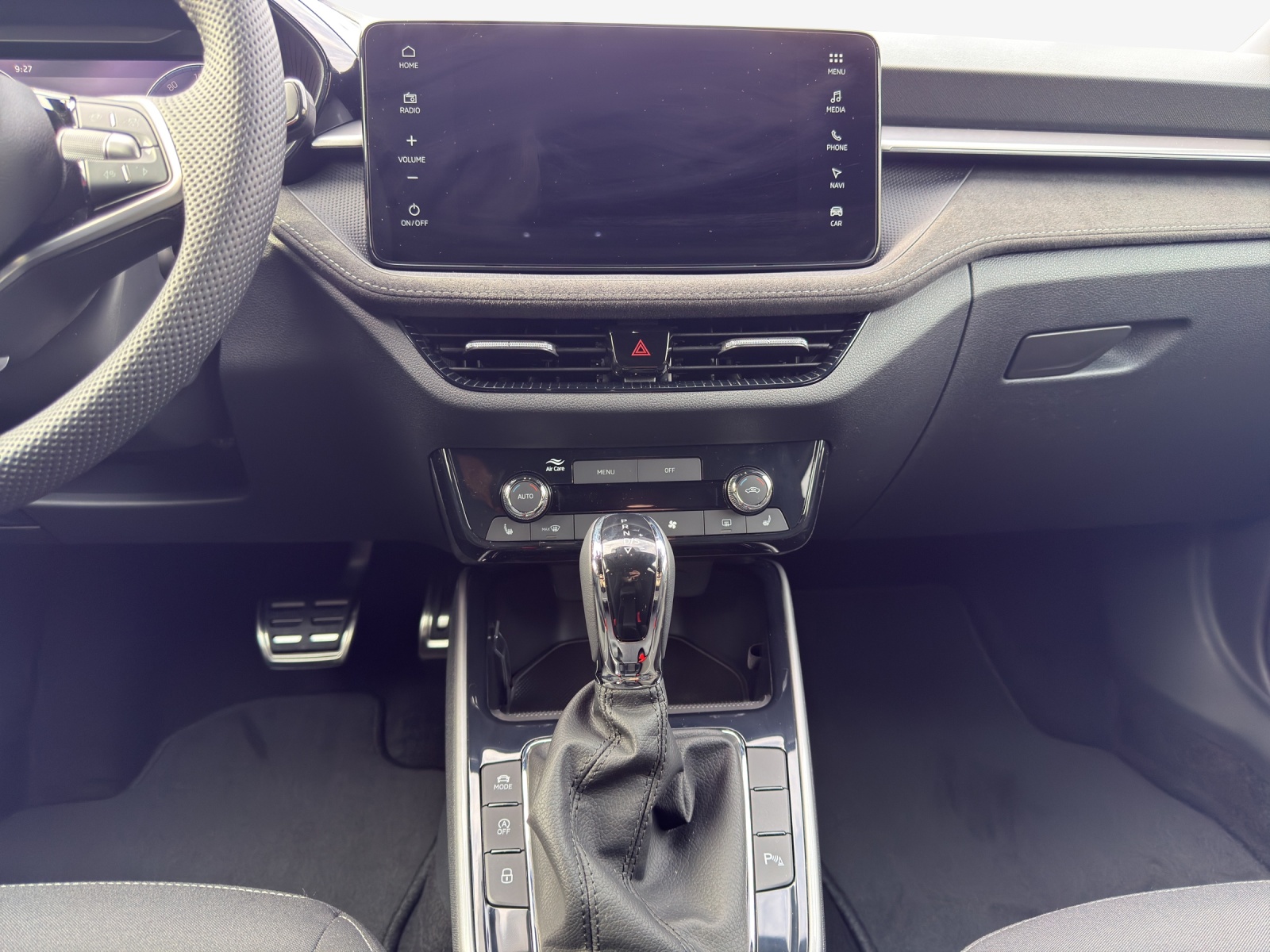 SKODA Fabia 1.5 TSI Dynamic DSG-image-8