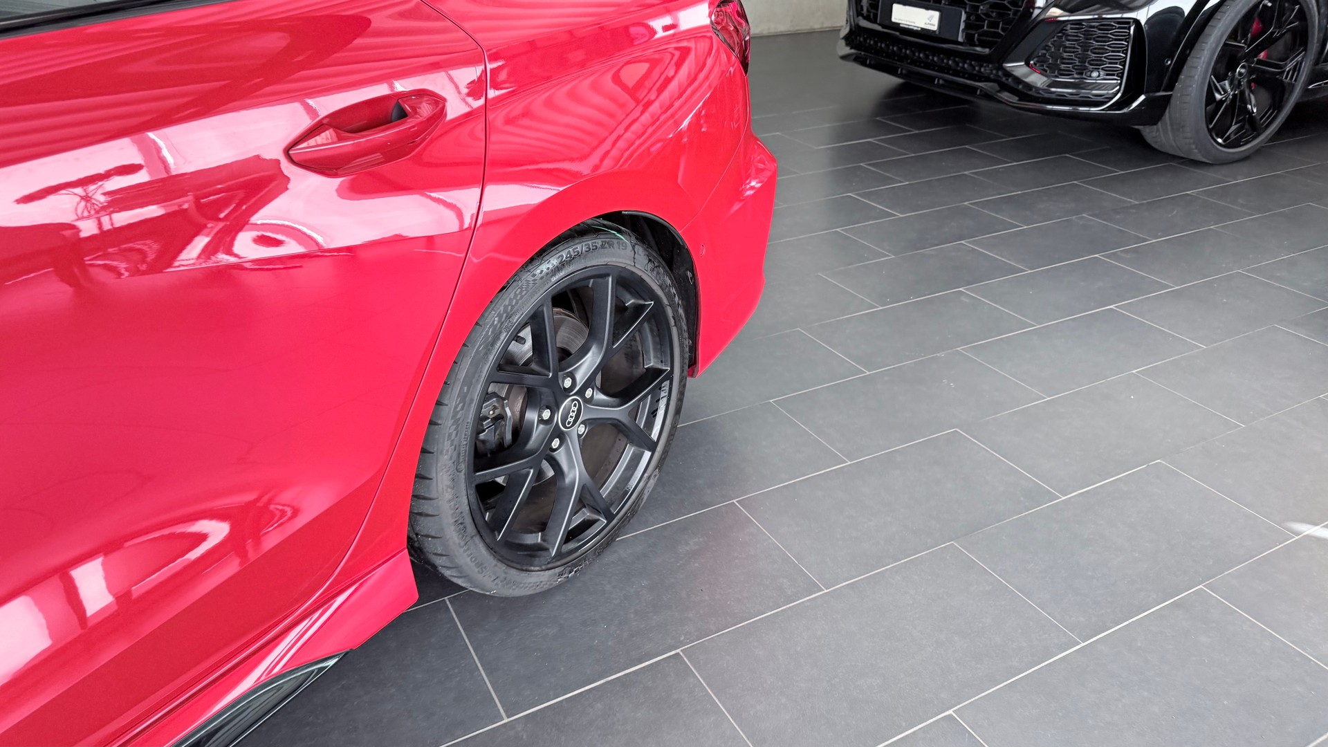AUDI RS3 Limousine 2.5 TFSI quattro S-Tronic-image-7
