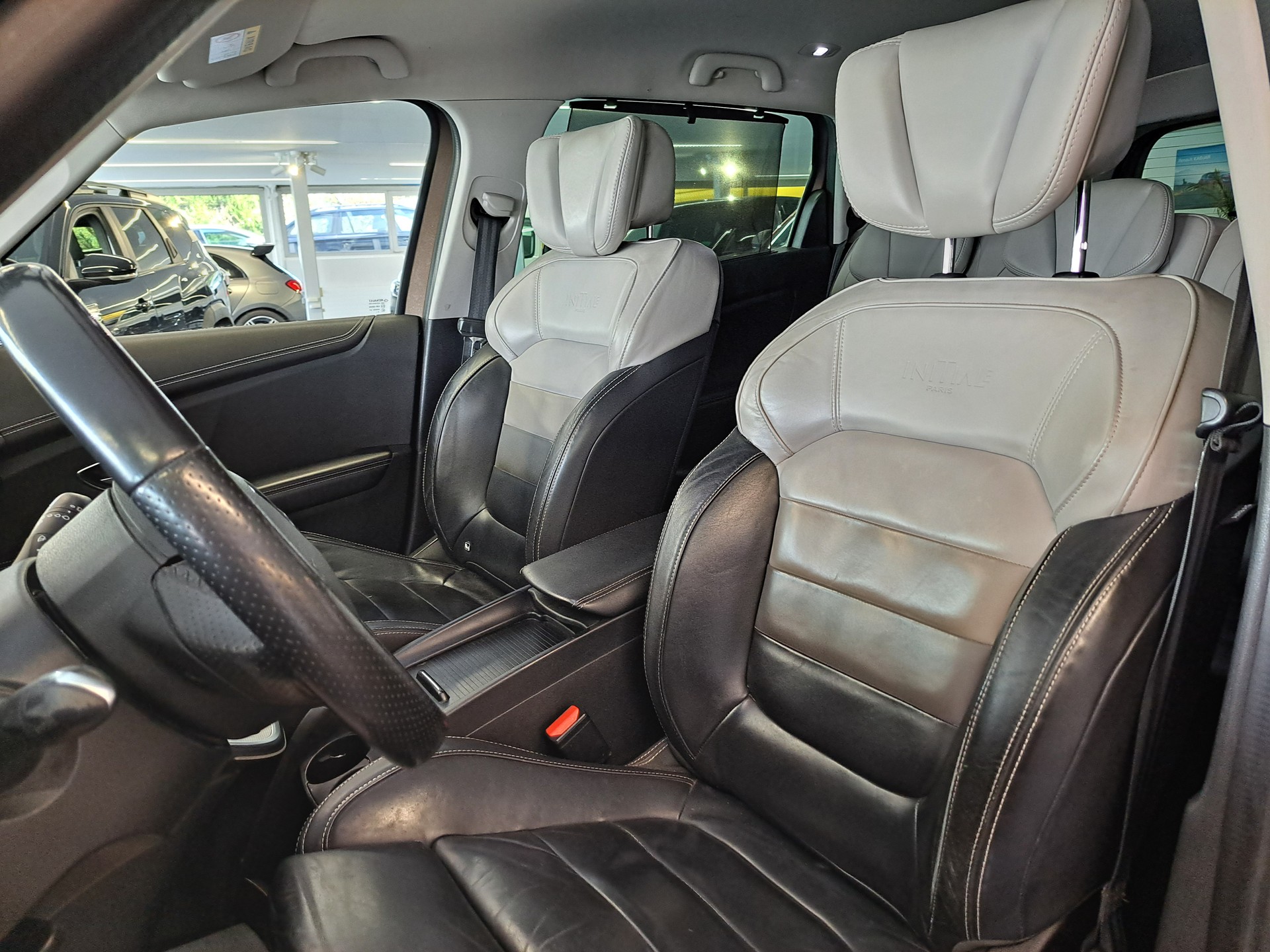 RENAULT Grand Scénic 1.3 16V Turbo Initiale Paris EDC-image-5