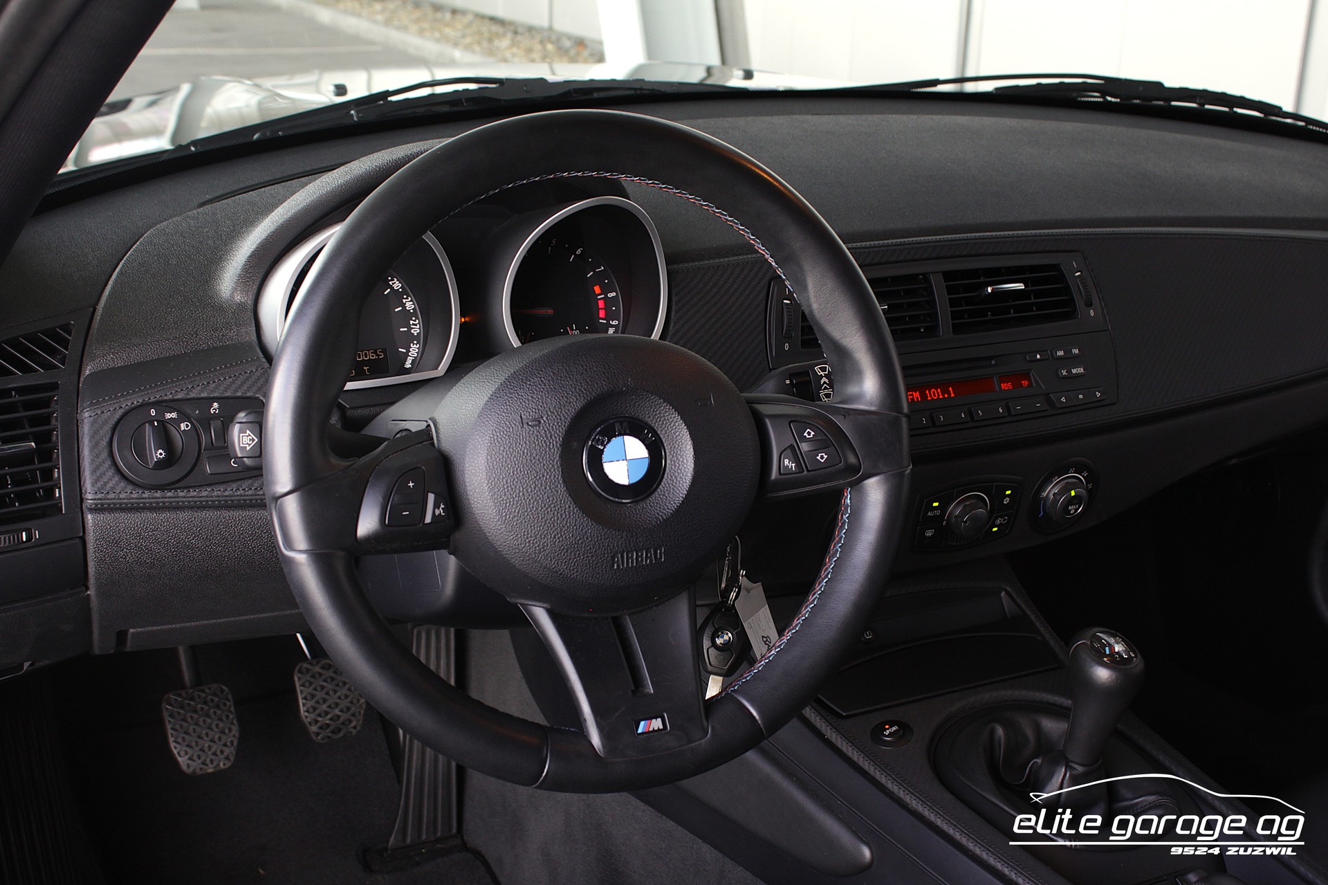 BMW Z4 M Coupé LIEBHABERFAHRZEUG-image-13