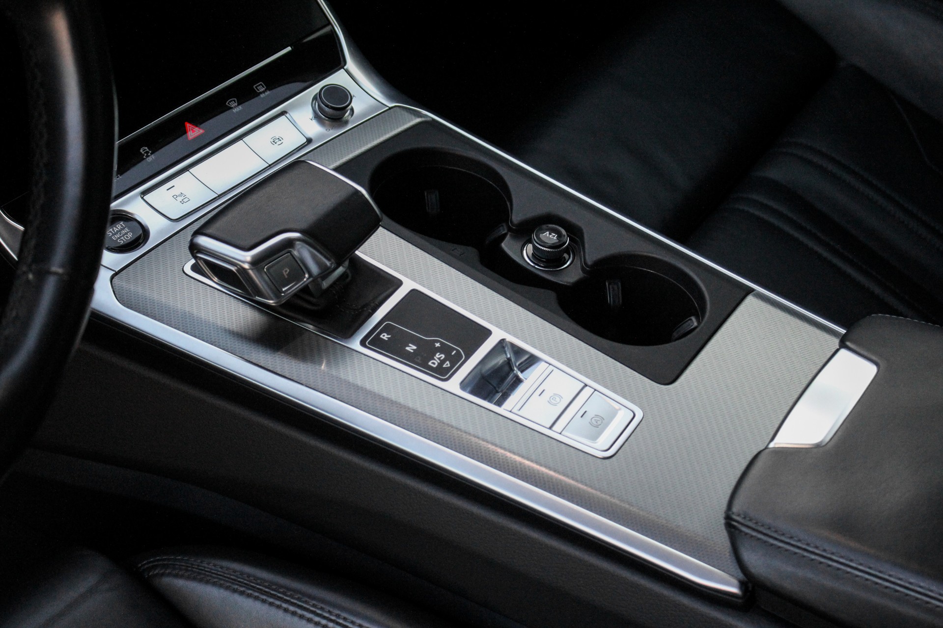 AUDI A6 Avant 45 TDI Sport quattro tiptronic-image-10