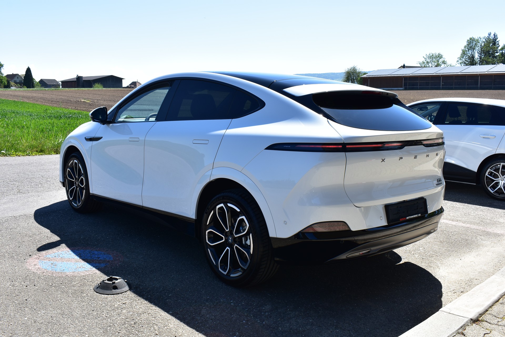 XPENG G6 80kWh Performance AWD-image-4