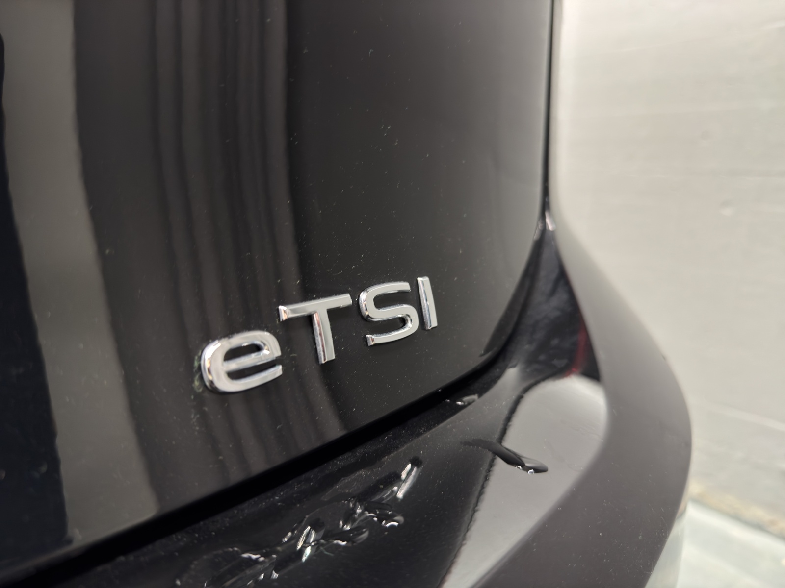 VW Golf VIII 1.5 eTSI Life DSG-image-15