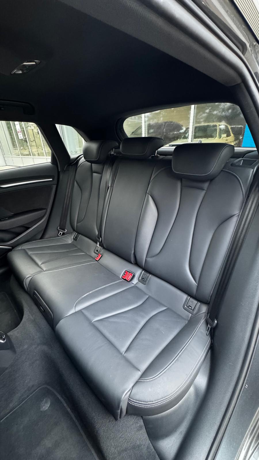 AUDI RS3 Sportback 2.5 TSI quattro S-tronic-image-5