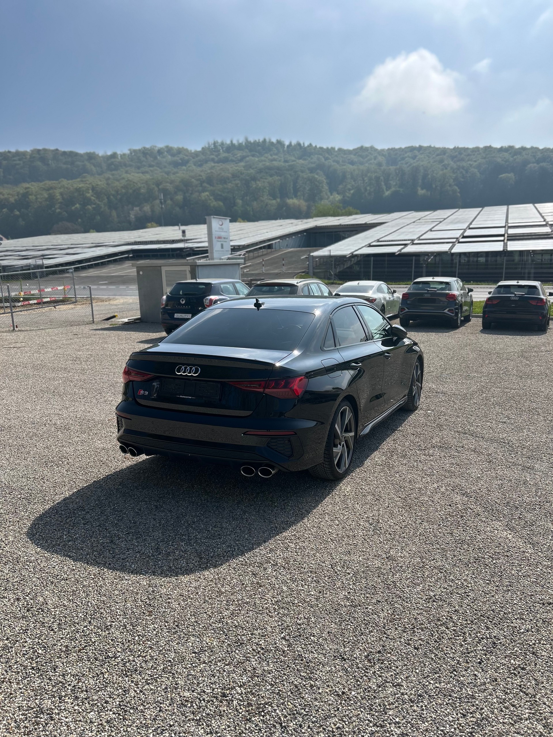 AUDI S3 Limousine 2.0 TFSI quattro S-tronic-image-4