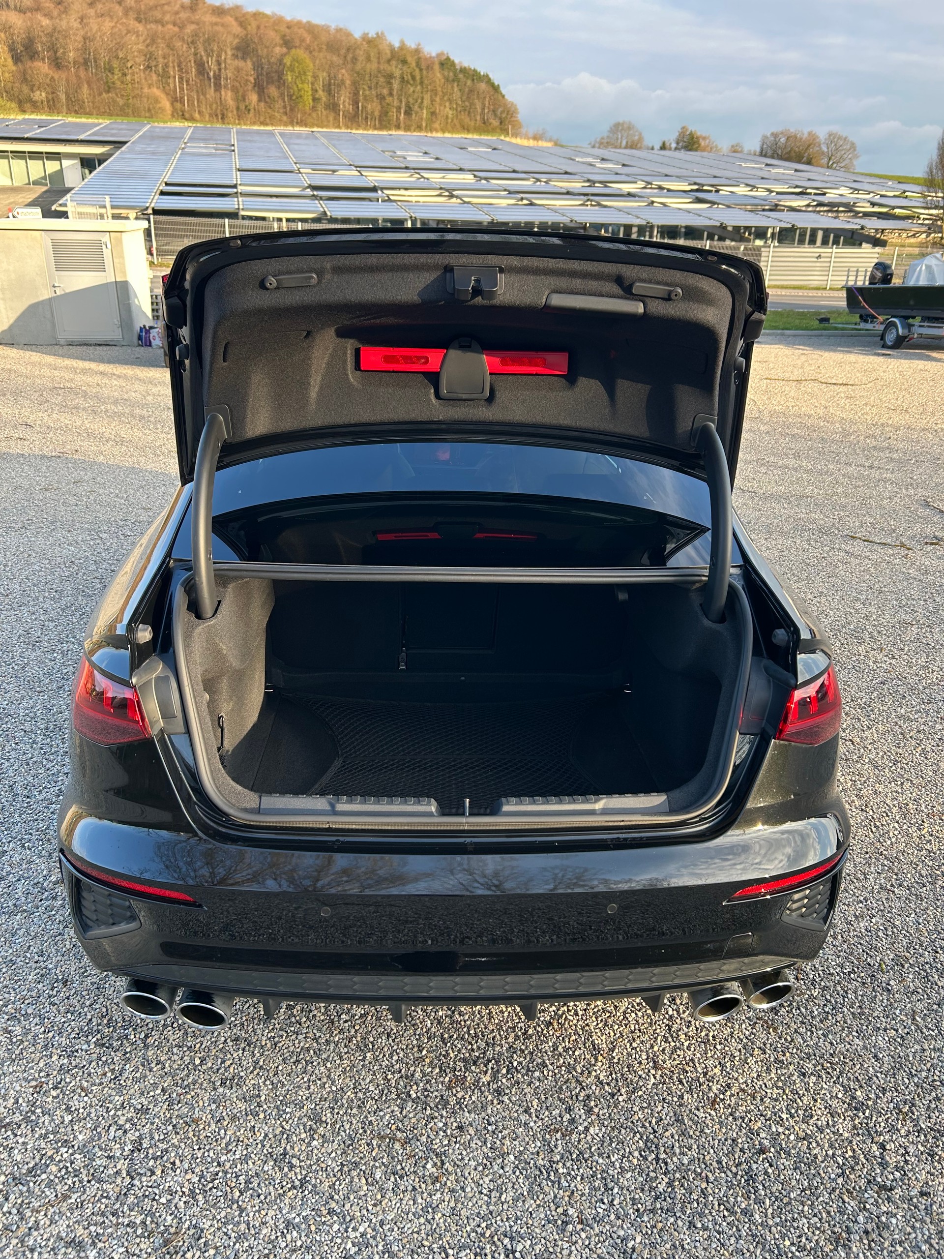 AUDI S3 Limousine 2.0 TFSI quattro S-tronic-image-15