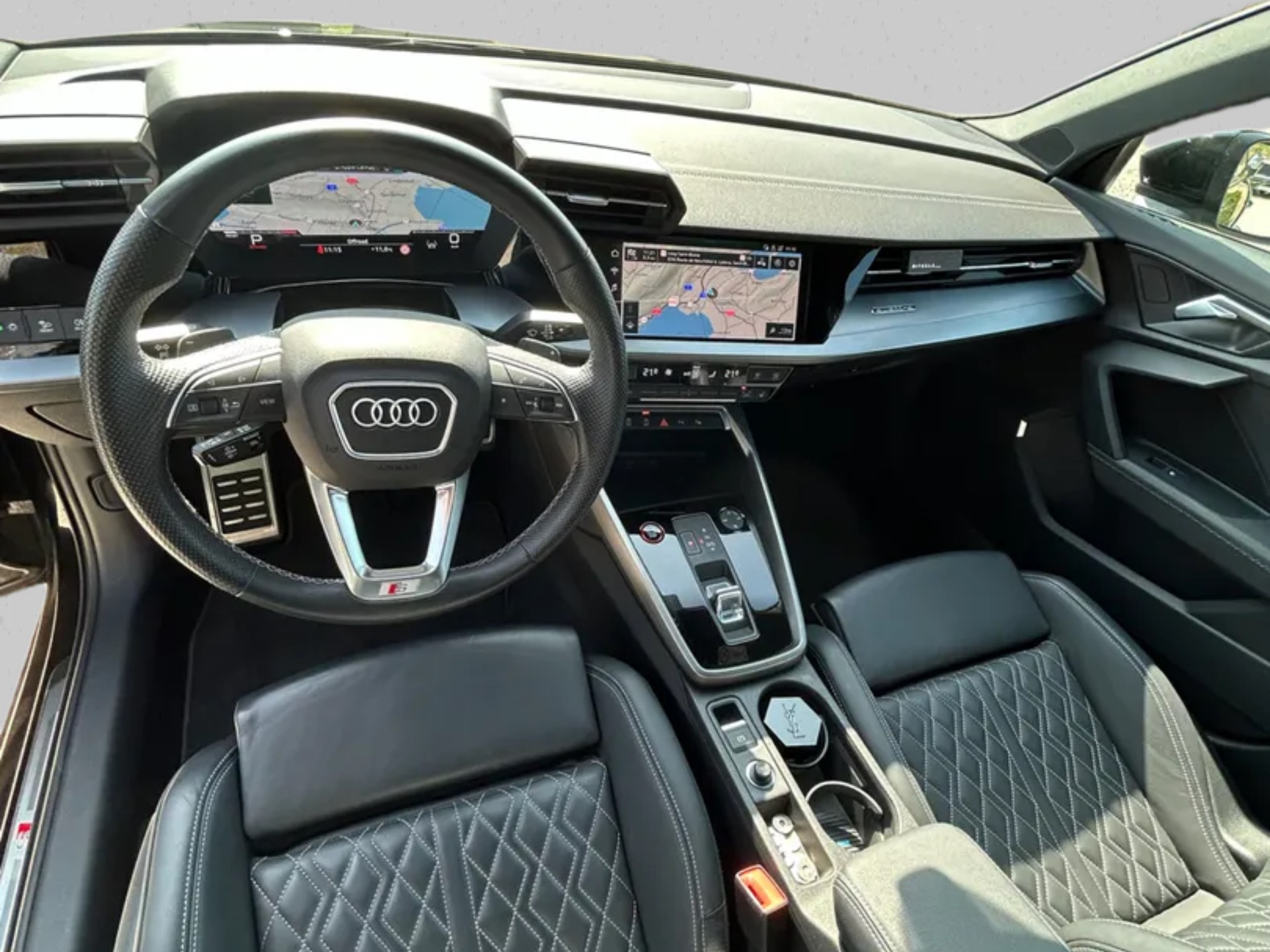 AUDI S3 Limousine 2.0 TFSI quattro S-tronic-image-8