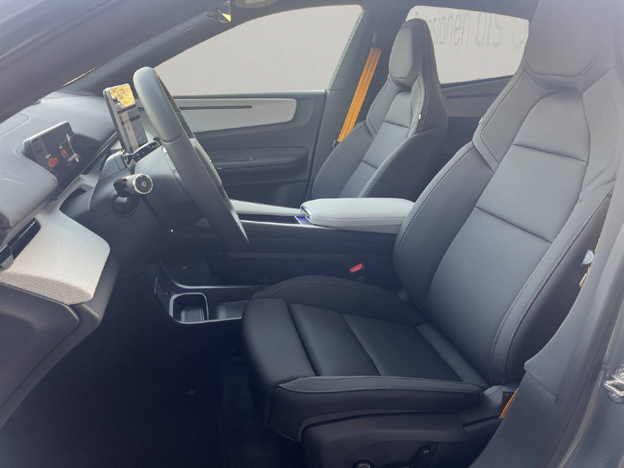 POLESTAR 4 Long Range Dual Motor Performance Prime .-image-8